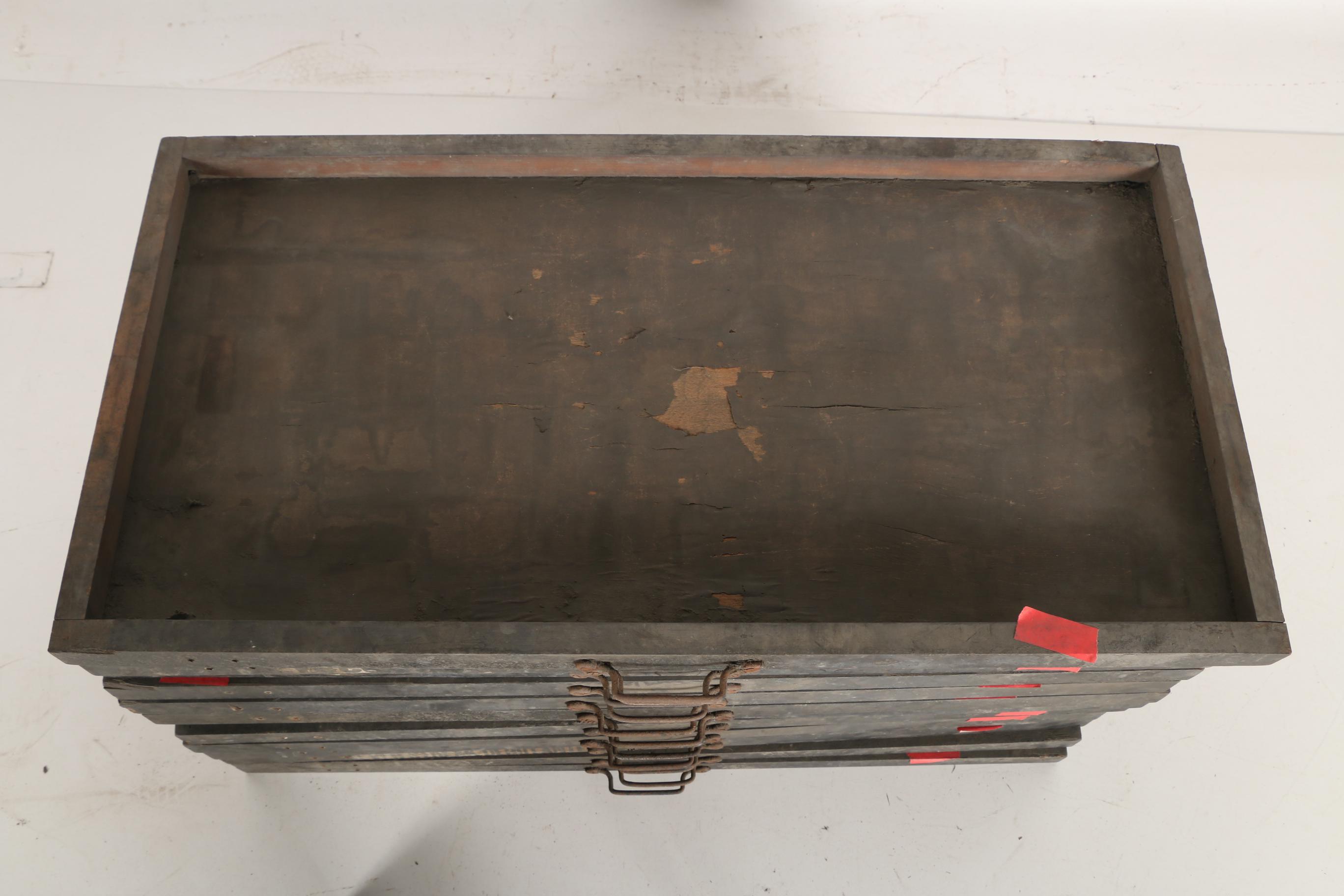 Collection Of Print Block Trays EBTH