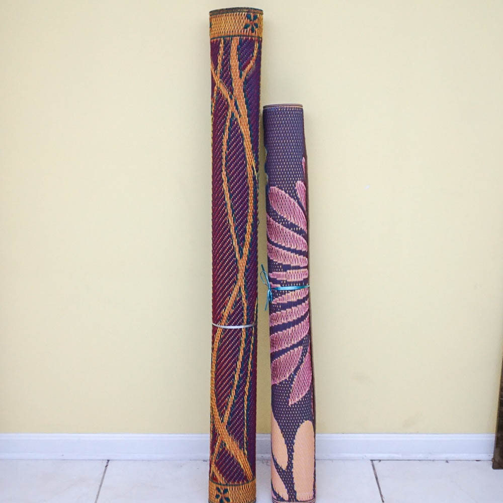 Mad Mats Indoor/Outdoor Woven Recycled Plastic Rug EBTH