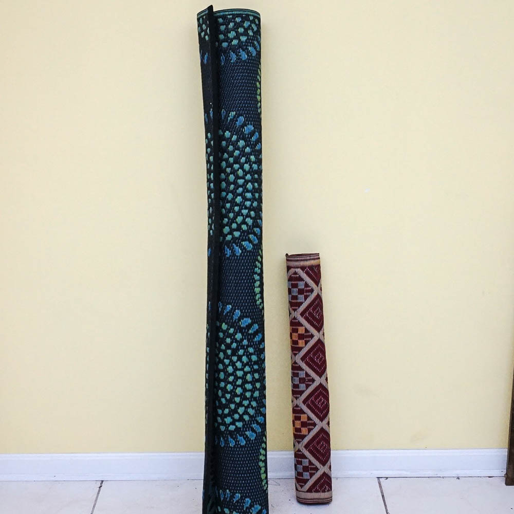 Mad Mats Indoor/Outdoor Woven Recycled Plastic Mats EBTH