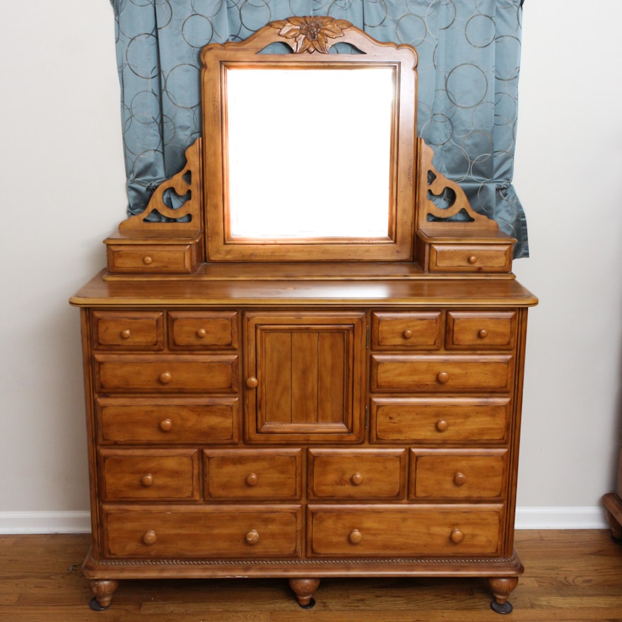 Traditional Vanity Dresser By American Signature Ebth