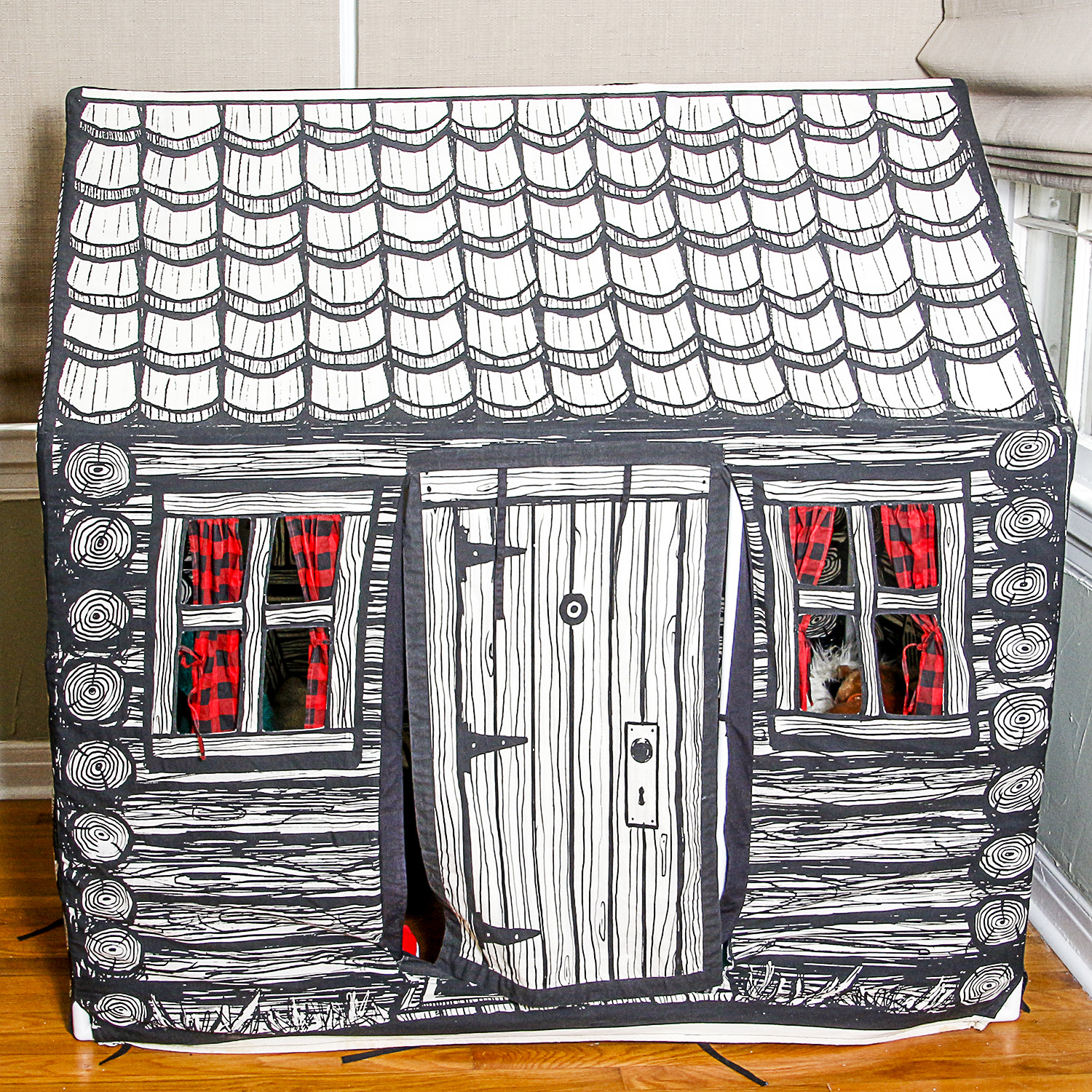 Cabin In The Woods Play Tent Ebth