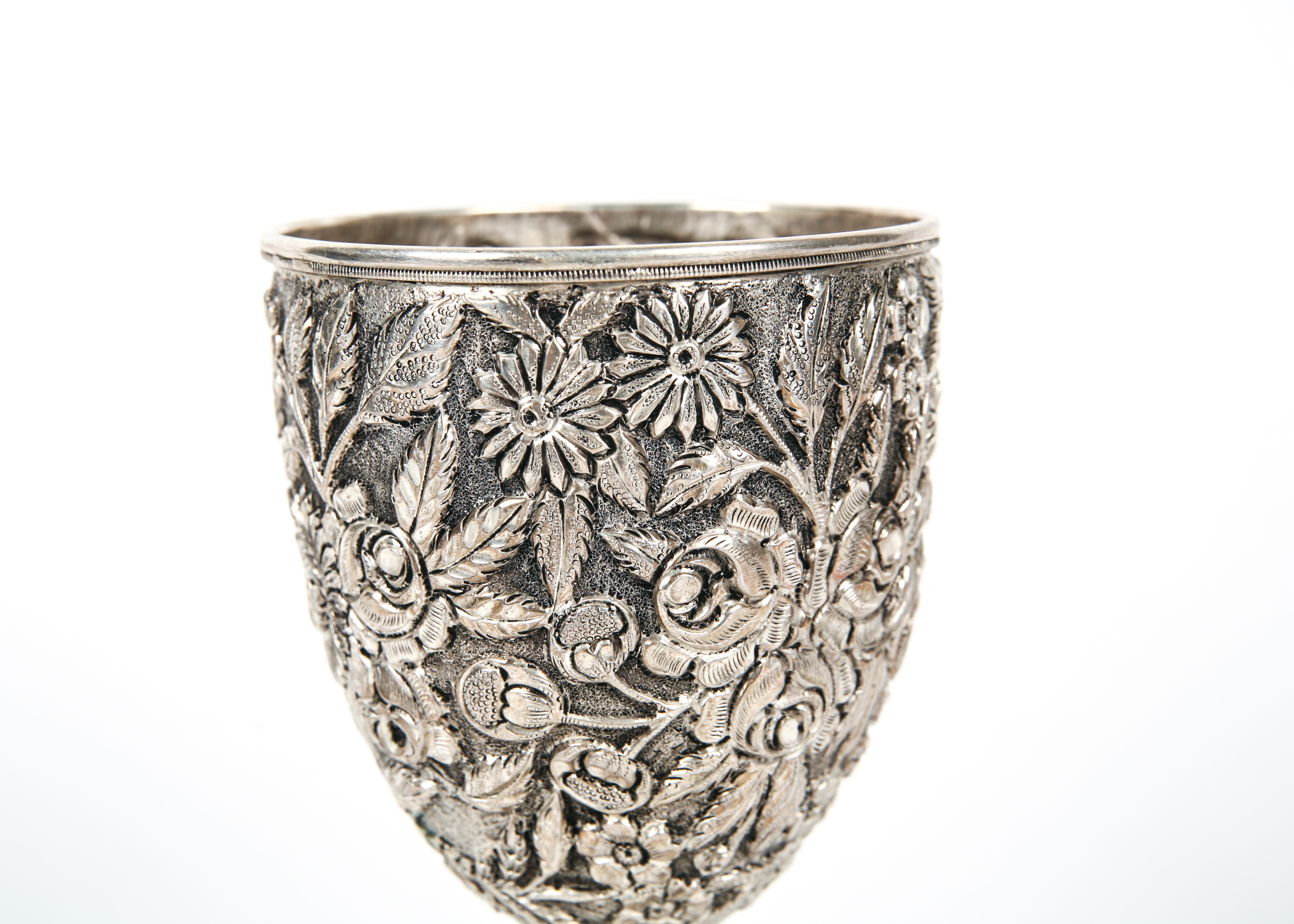 Sterling Silver Baltimore Rose Pattern Chalice | EBTH