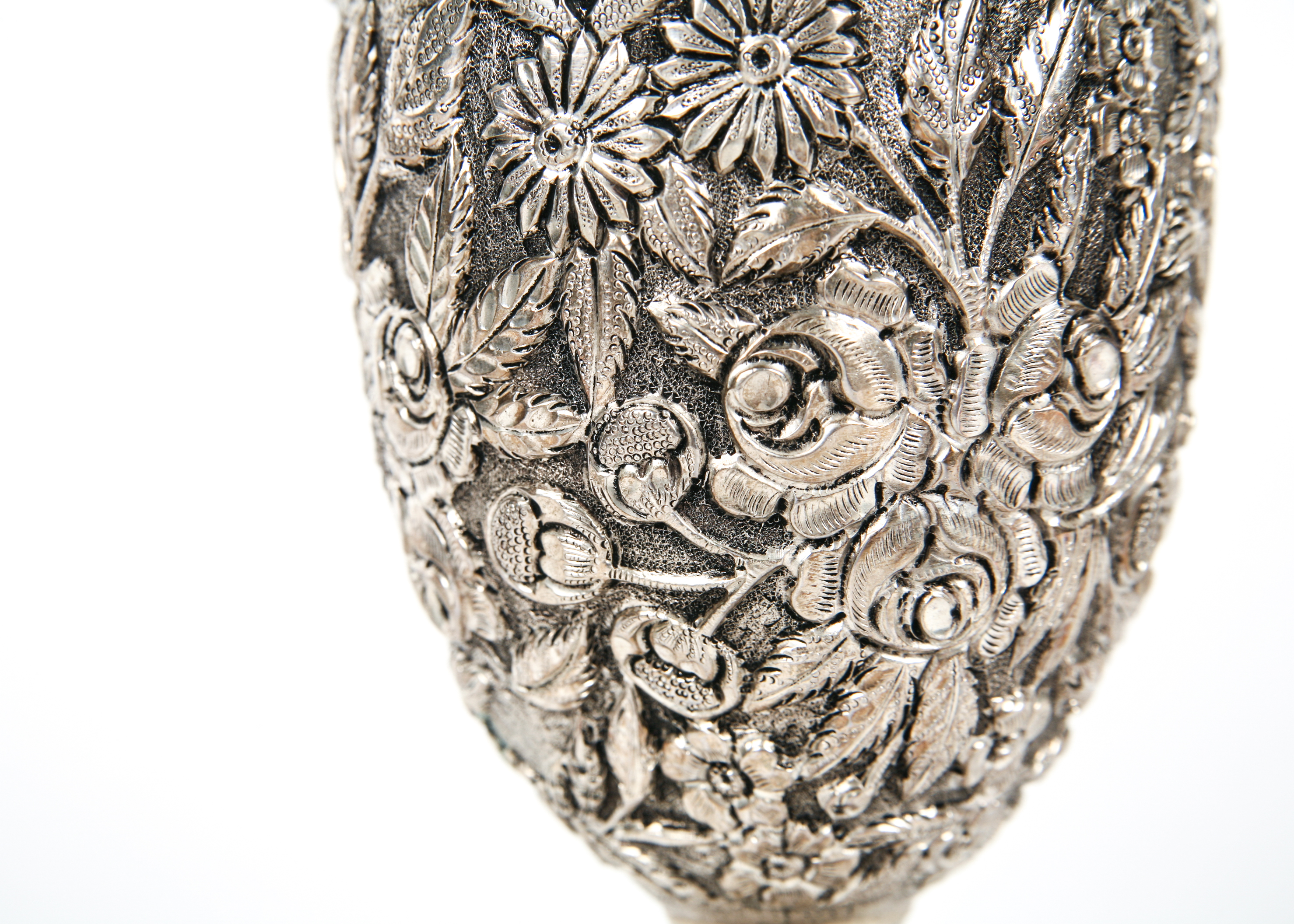 Sterling Silver Baltimore Rose Pattern Chalice | EBTH