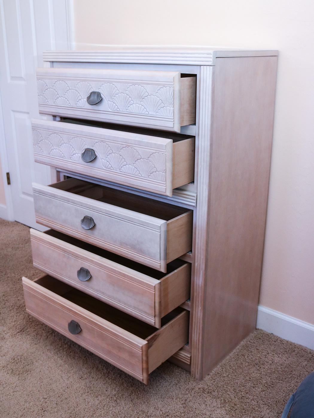 Florida Furniture Industries Bedroom Suite Including Table Lamps EBTH