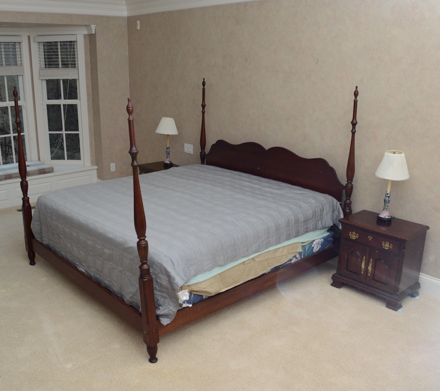 Pennsylvania House Cherry Cannonball Bed And Nightstands Ebth