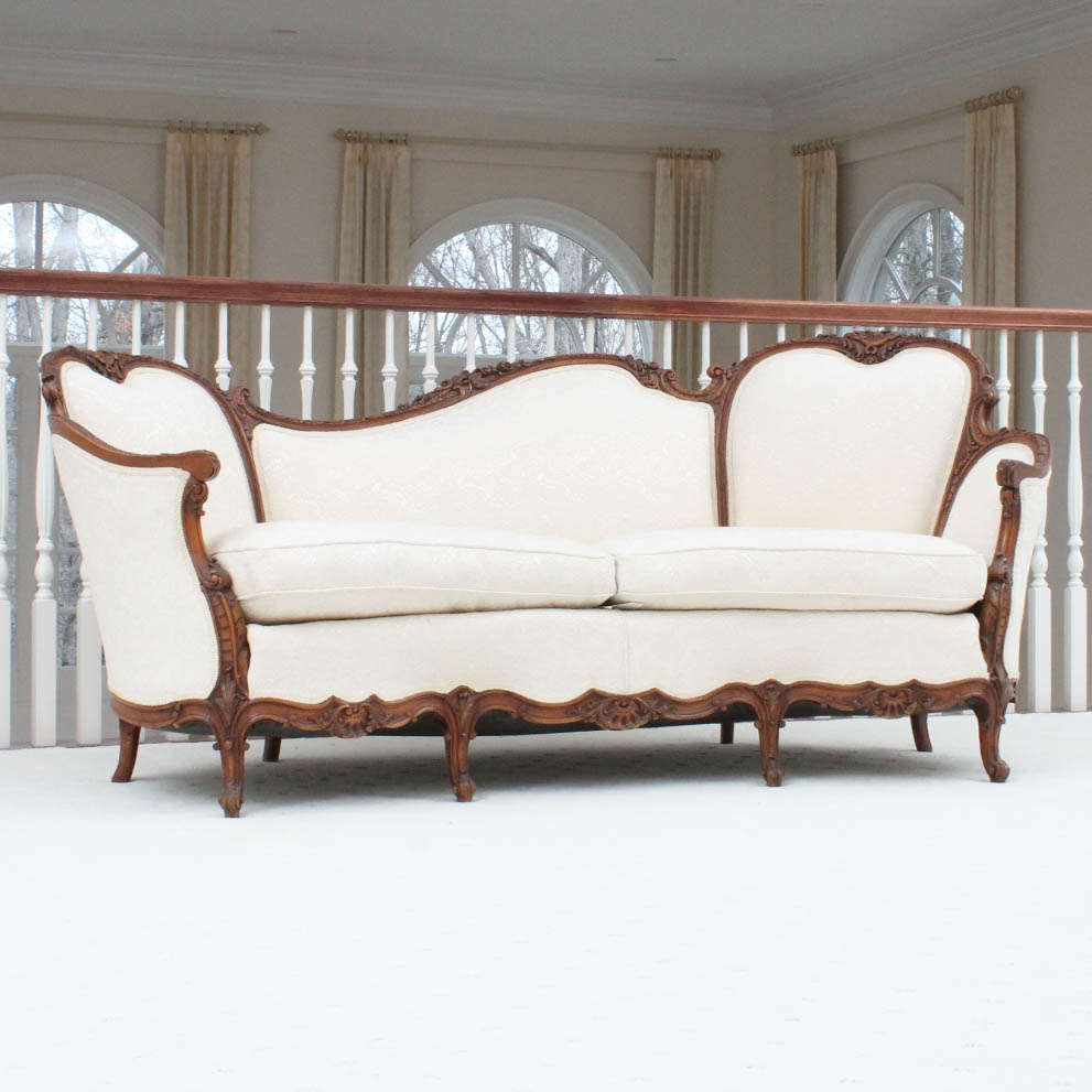 Art Nouveau Fainting Couch Ebth