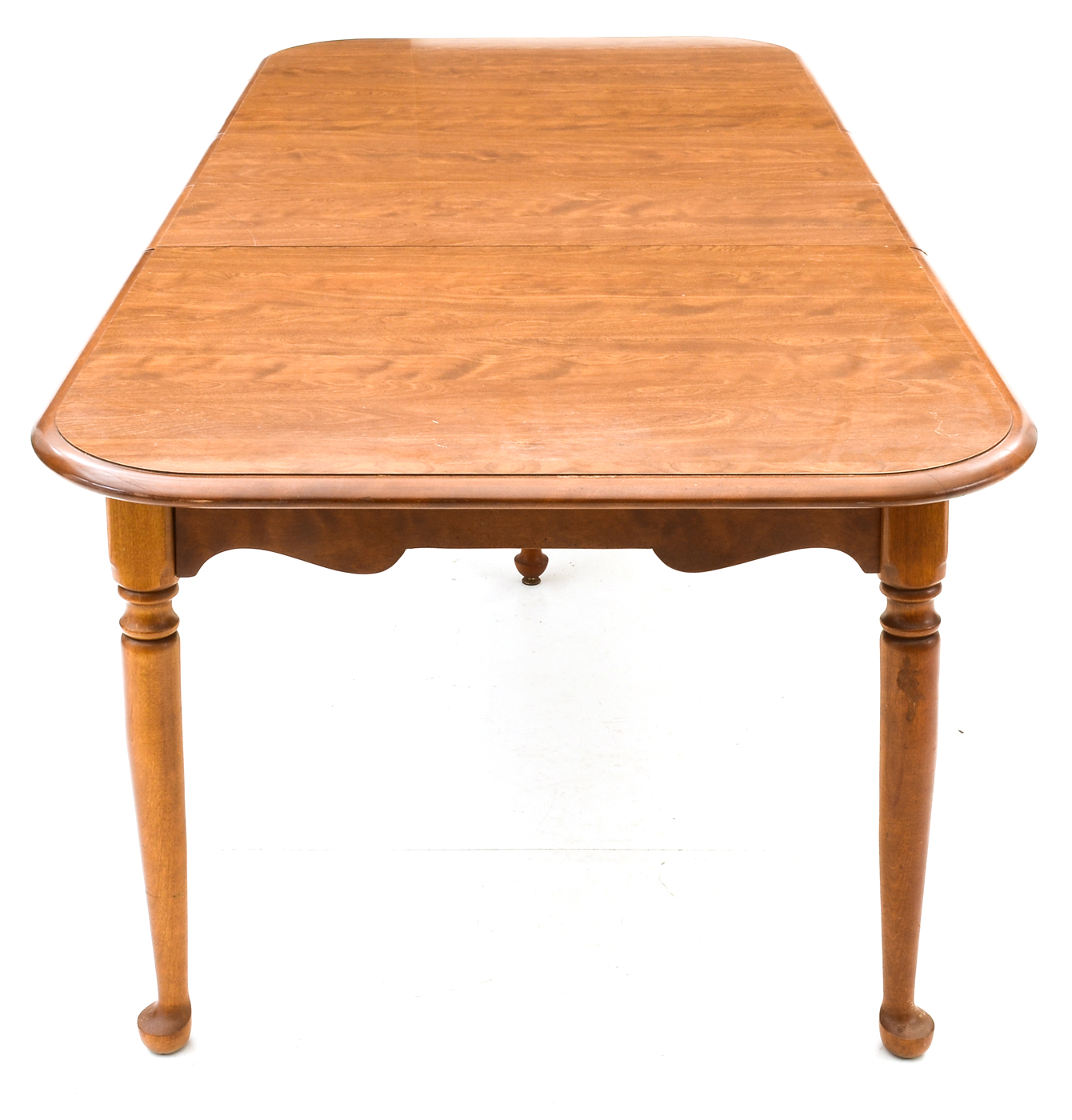 Ethan Allen Maple Dining Table and Six Chairs EBTH