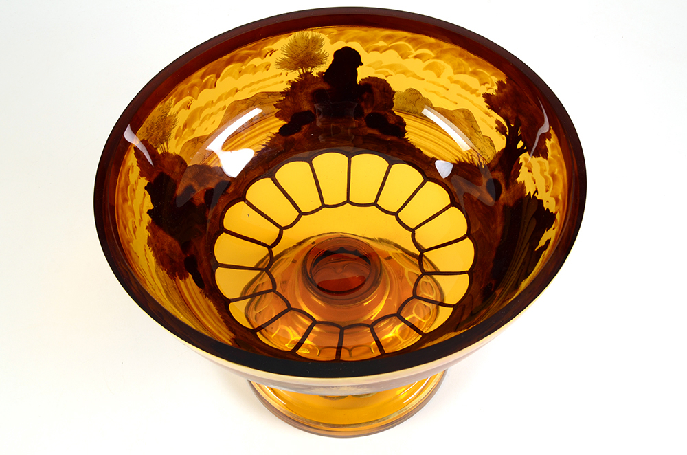 Czechoslovakian Glass Centerpiece Bowl EBTH