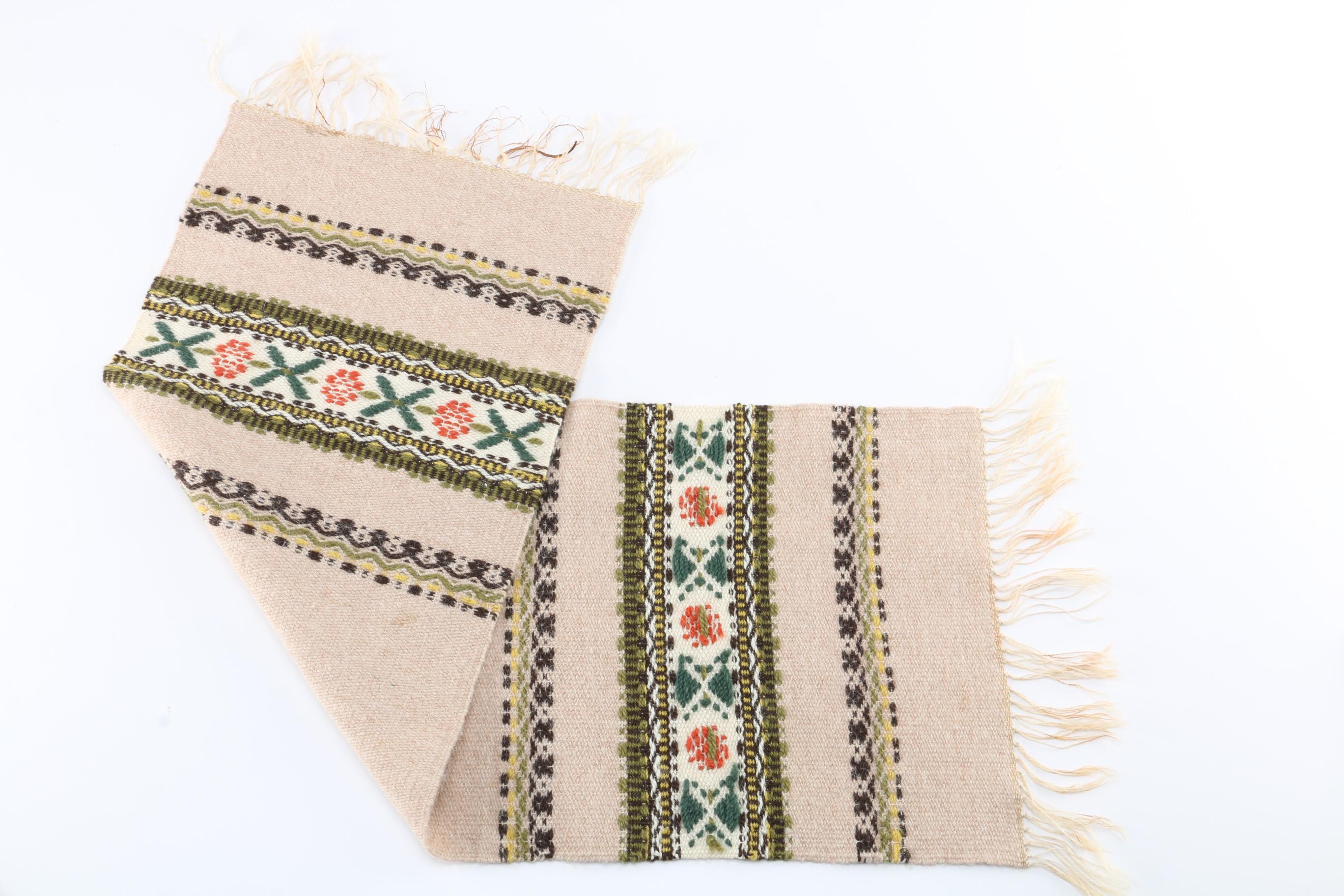 Decorative Linens EBTH