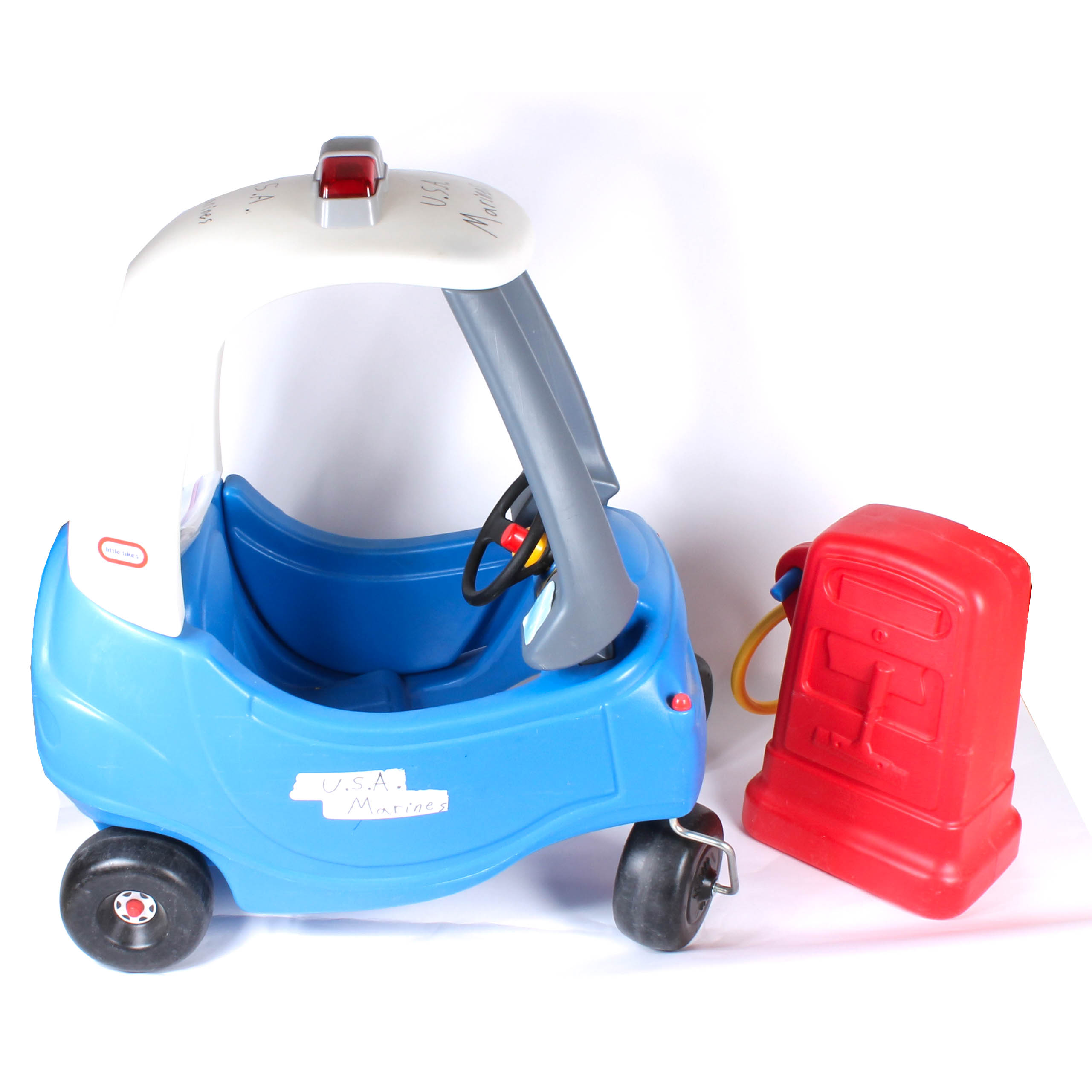 Little Tikes Pedal Car with Play Gas Pump EBTH