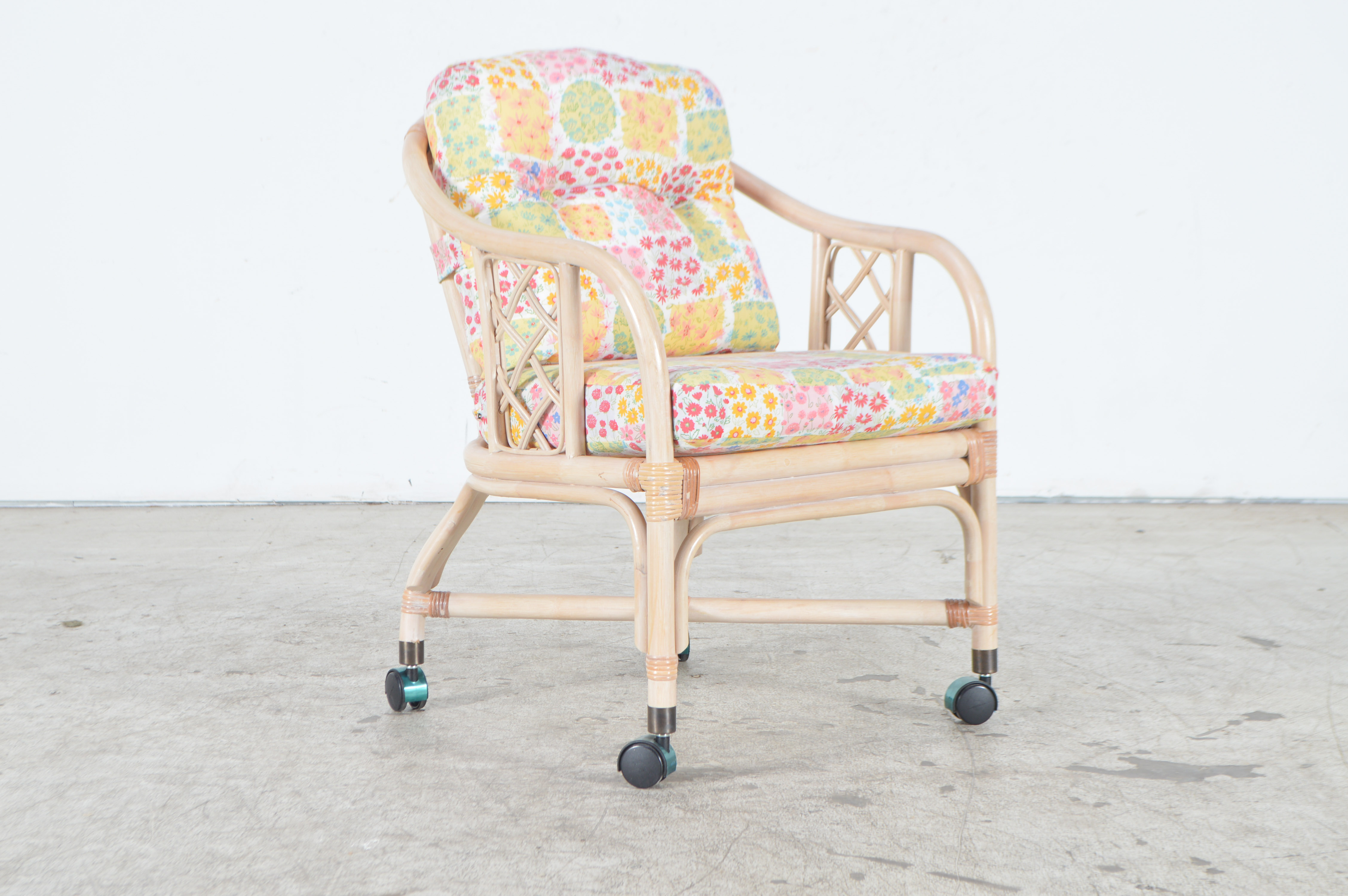 Rattan and Glass Patio Table with Four Chairs EBTH