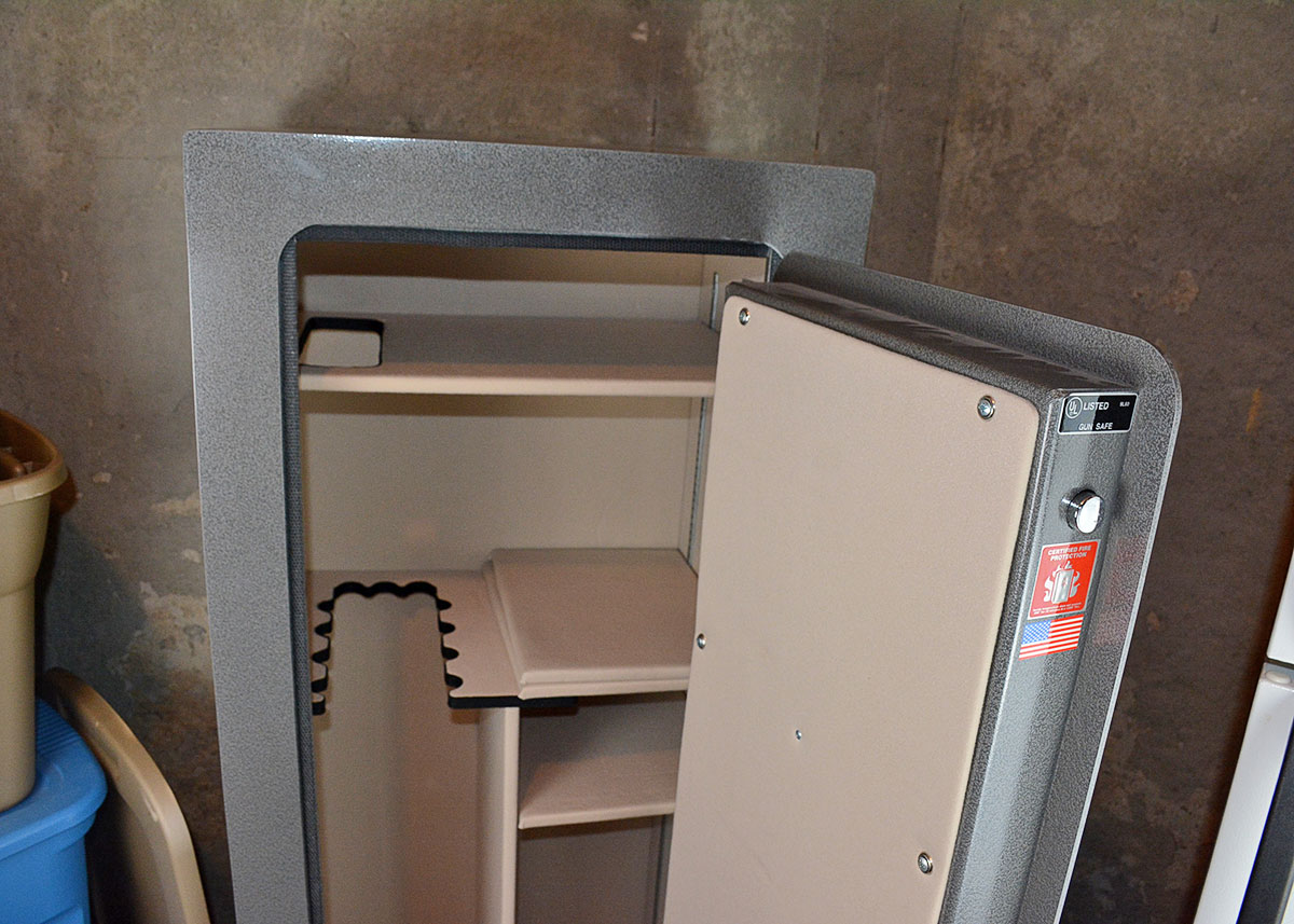 Treadlok Gun Safe EBTH