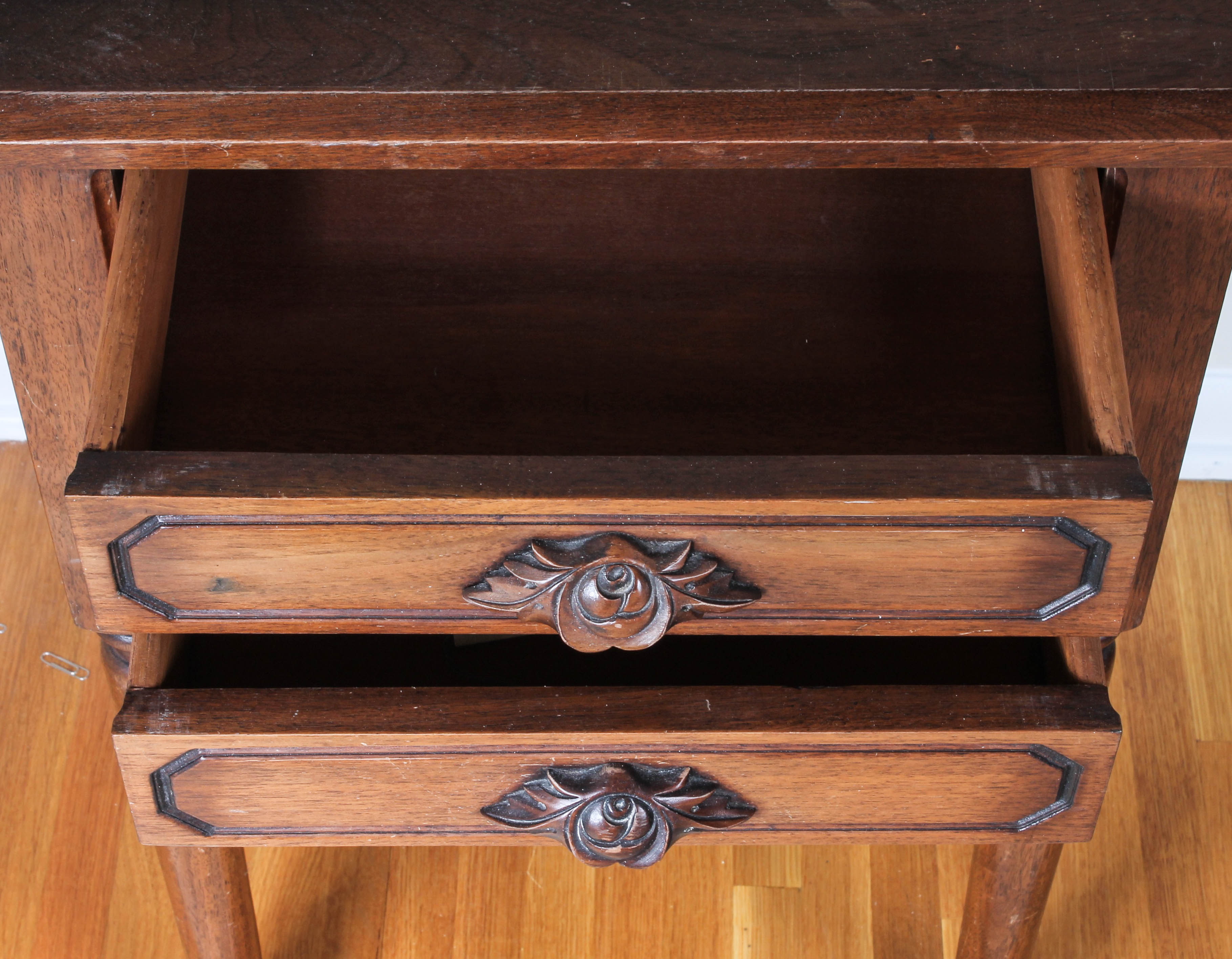 Black Walnut DropLeaf End Table EBTH