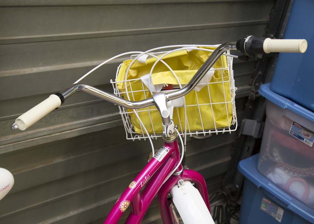 schwinn lulu women's cruiser bike