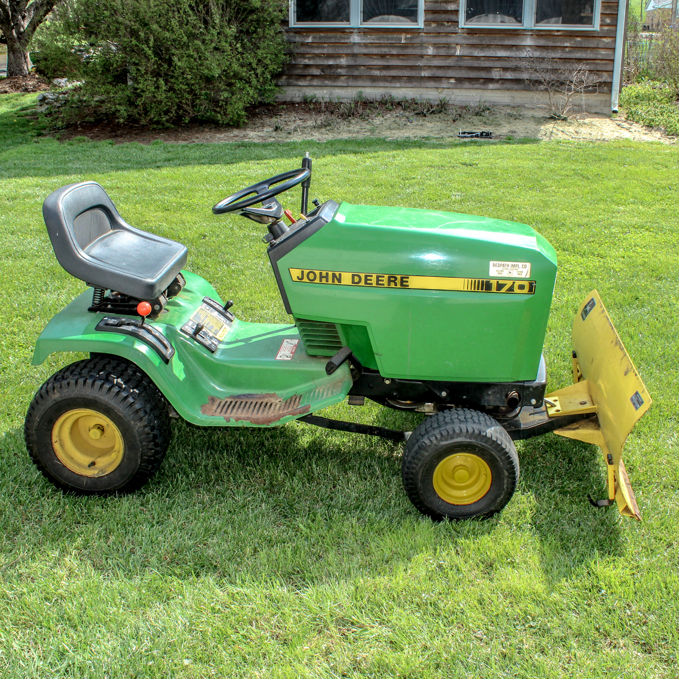 John Deere 170 Riding Mower with Snow Plow EBTH