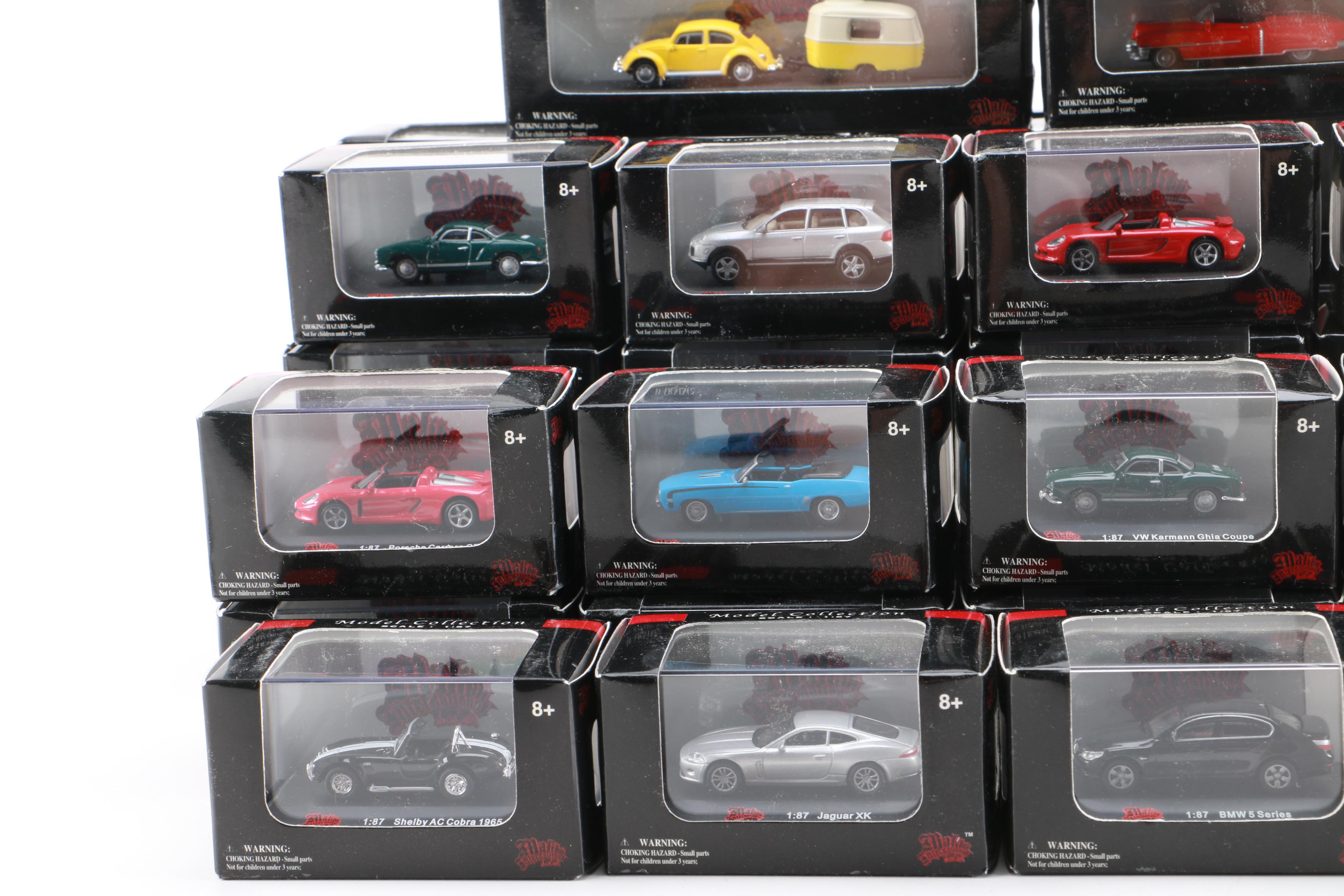 Malibu International 187 Scale Model DieCast Cars EBTH