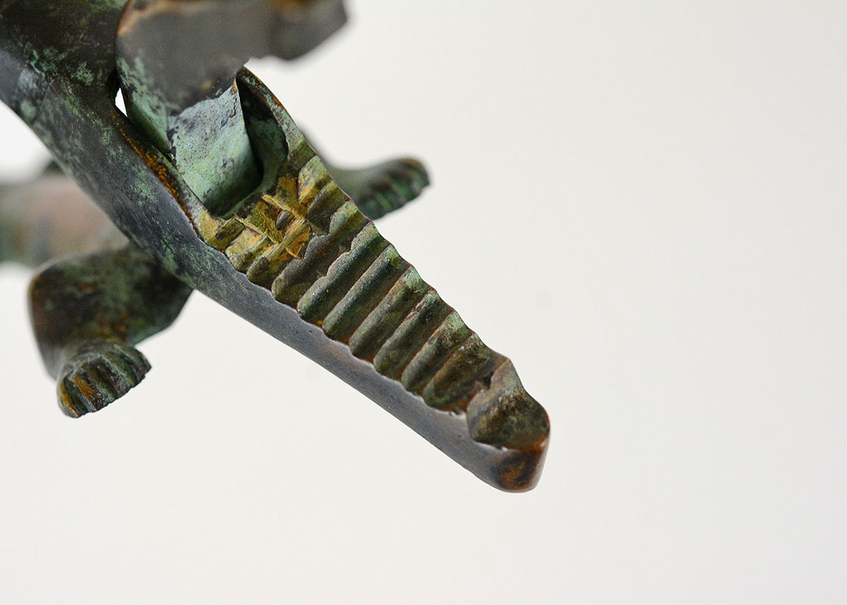 Vintage Cast Iron Alligator Nutcracker EBTH