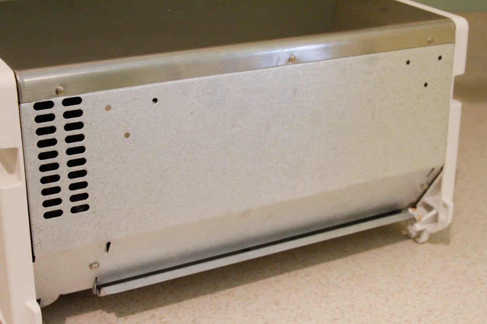 Black and Decker Spacemaker Toaster Oven EBTH