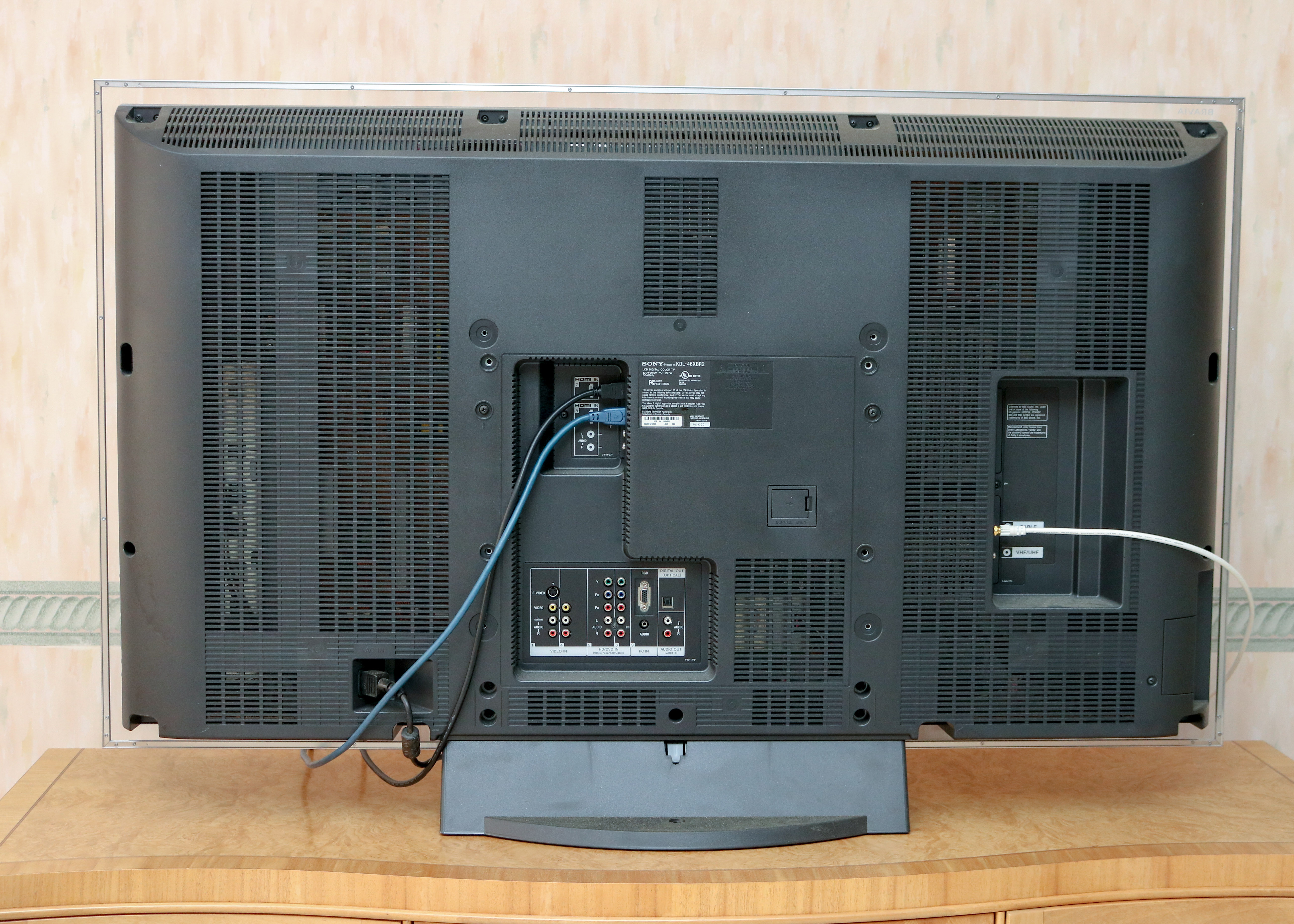 Sony 46" Bravia XBR Flat Screen Television EBTH