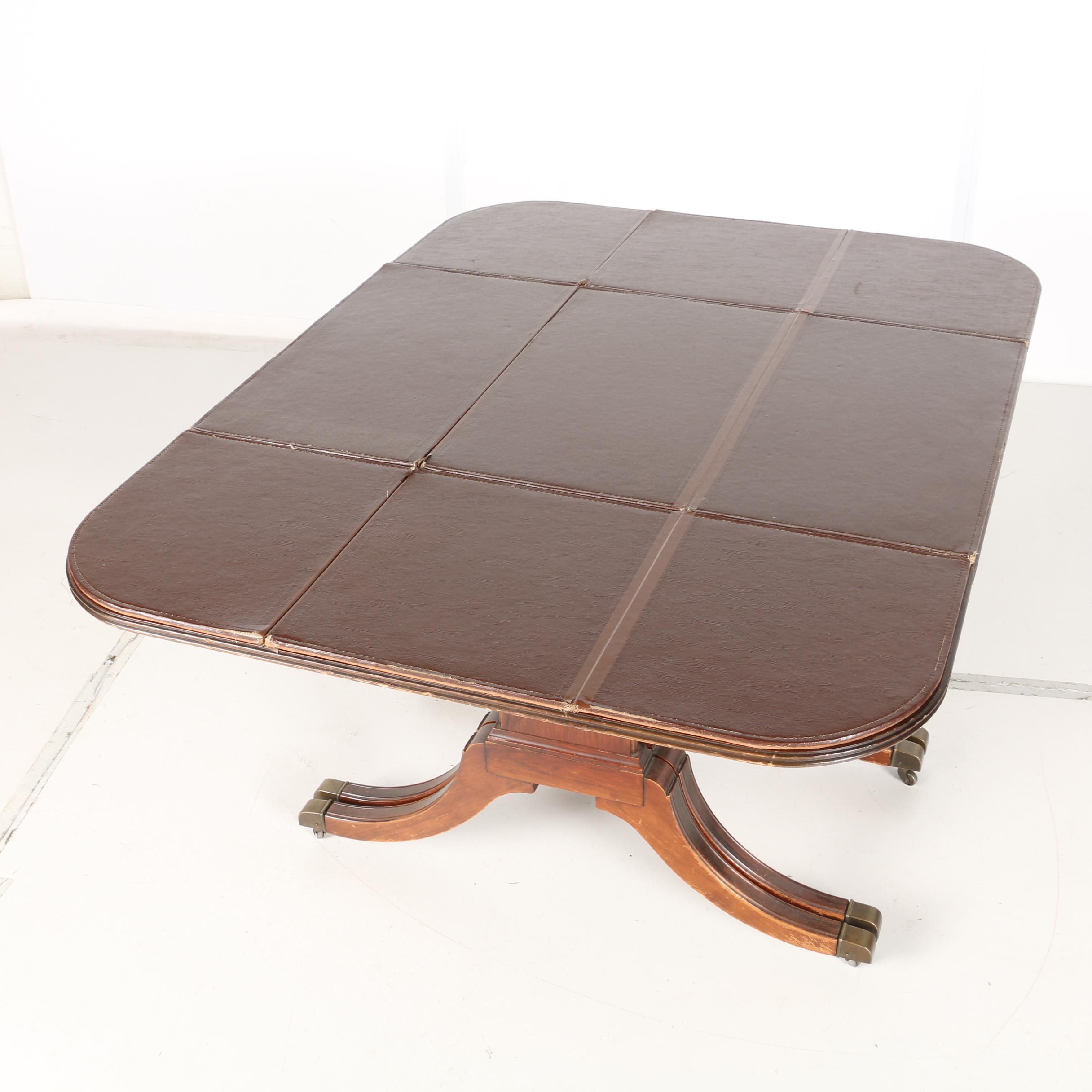 Circa 1940 Duncan Phyfe Style "The Warfield" Dining Table EBTH