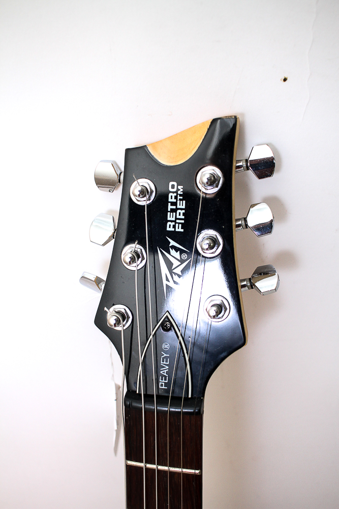 Peavey Retro Fire Electric Guitar in Metallic Orange EBTH