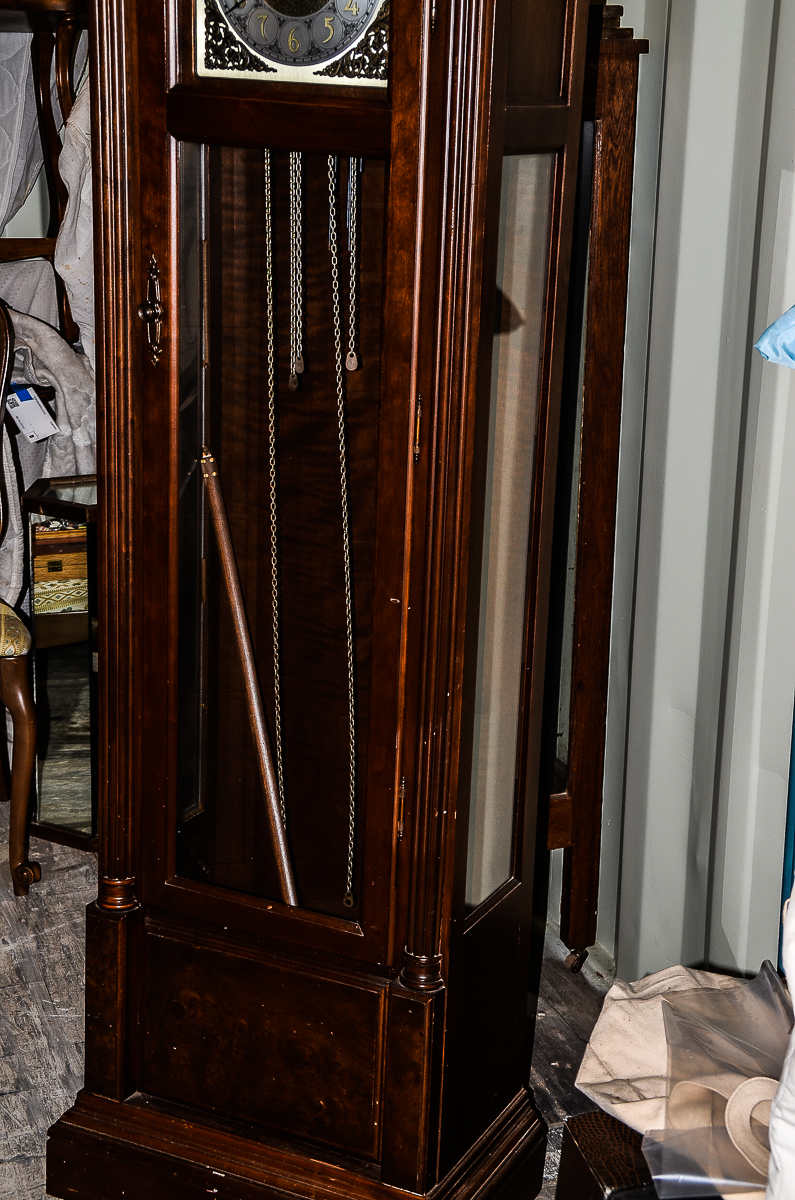 Vintage Seth Thomas Grandmother Clock EBTH