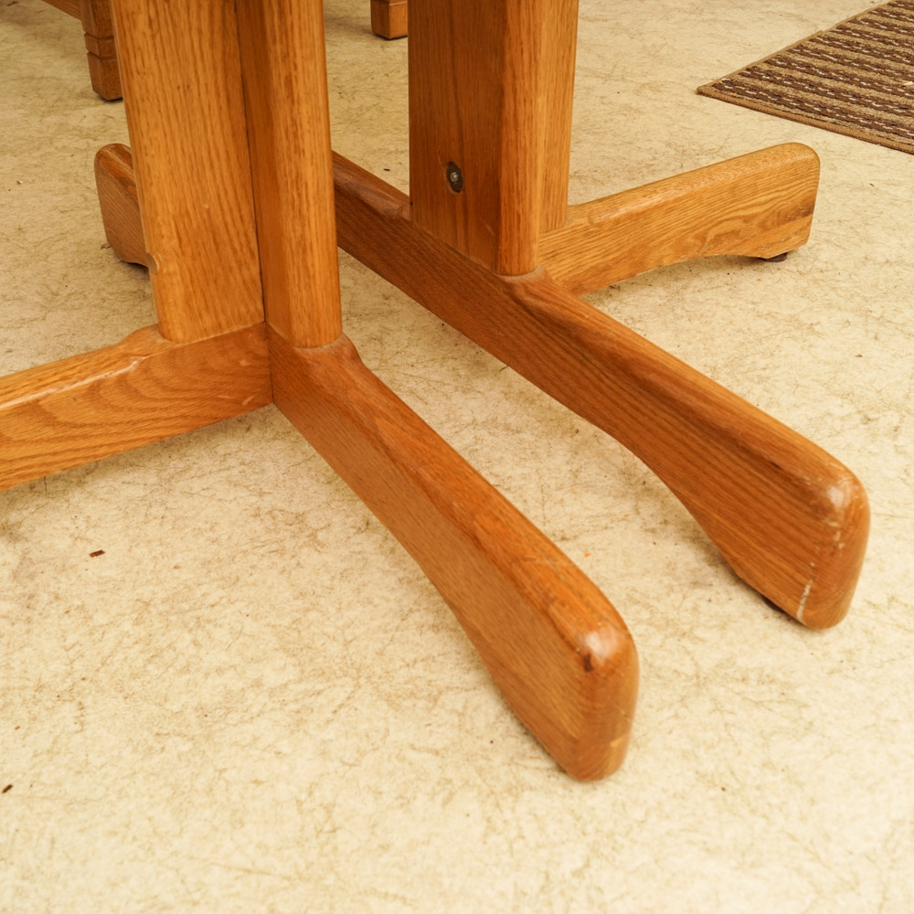 Oak DoublePedestal Dining Table EBTH