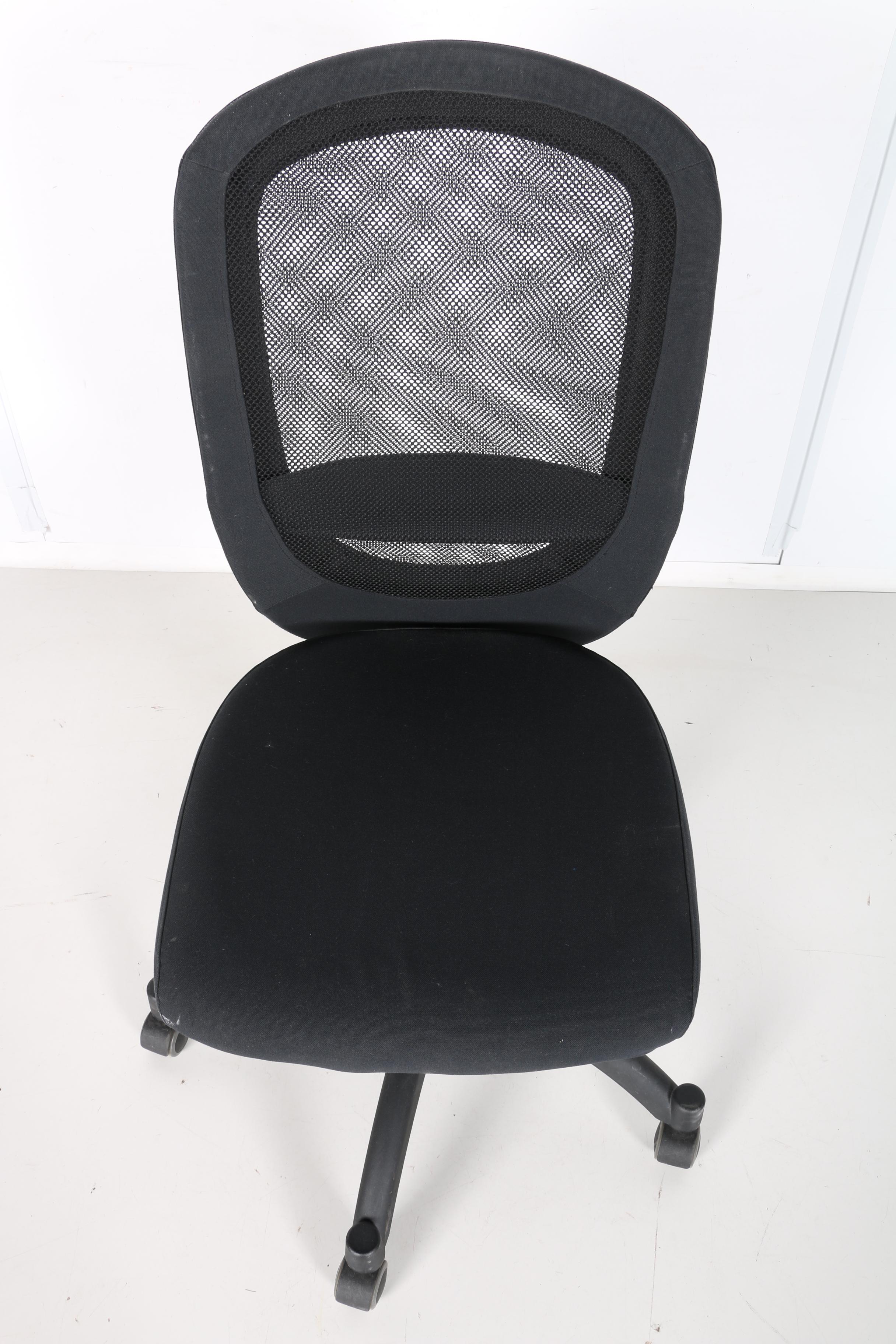 Contemporary "Vilgot" Rolling Office Chair by IKEA EBTH
