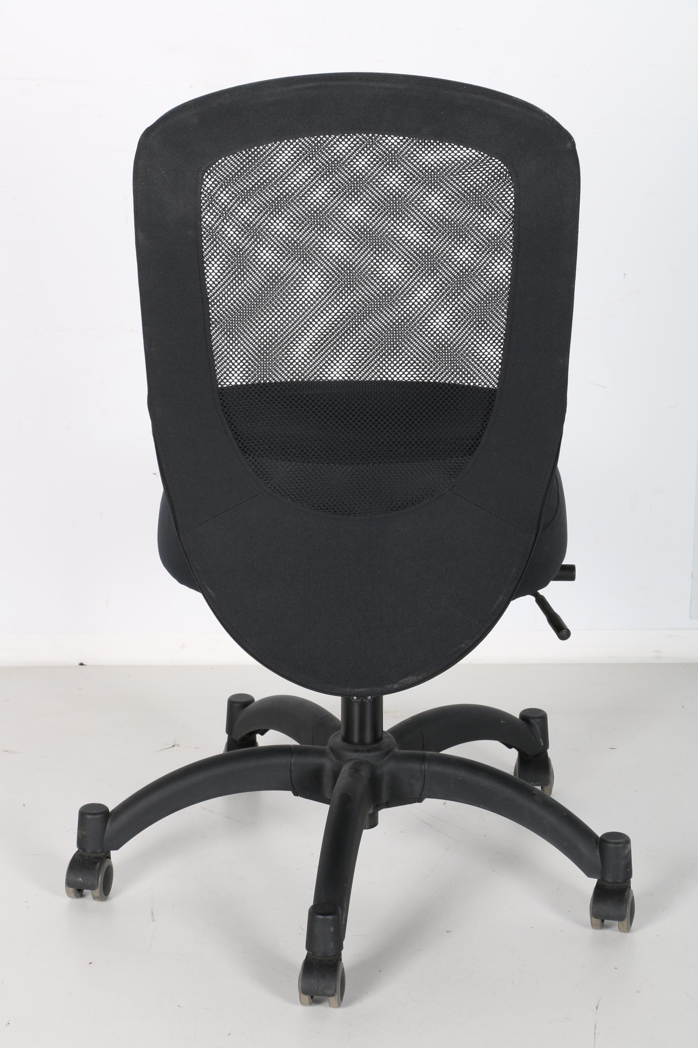 Contemporary "Vilgot" Rolling Office Chair by IKEA EBTH