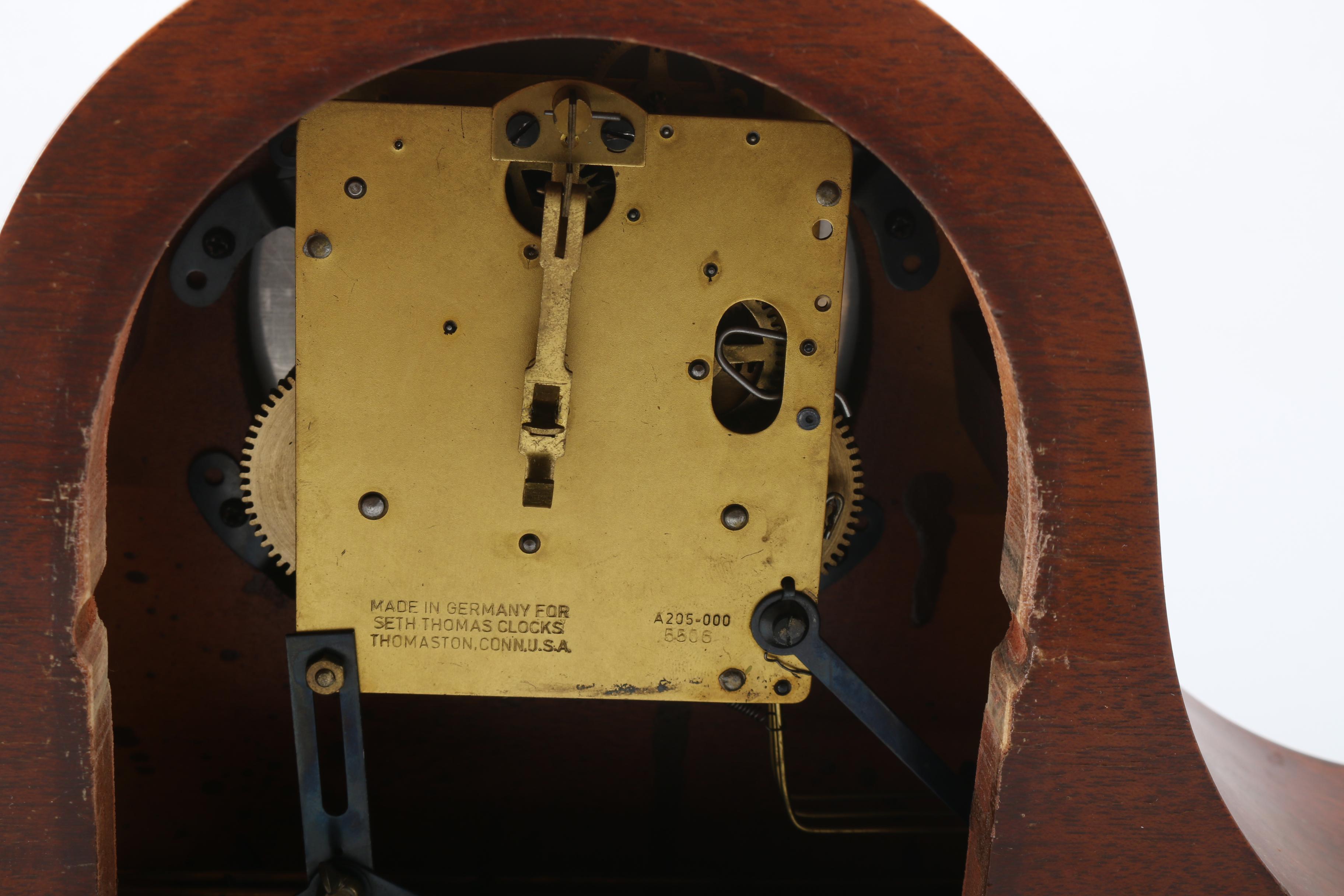 Circa 1956 Seth Thomas "Lynton 2W" Mantel Clock EBTH