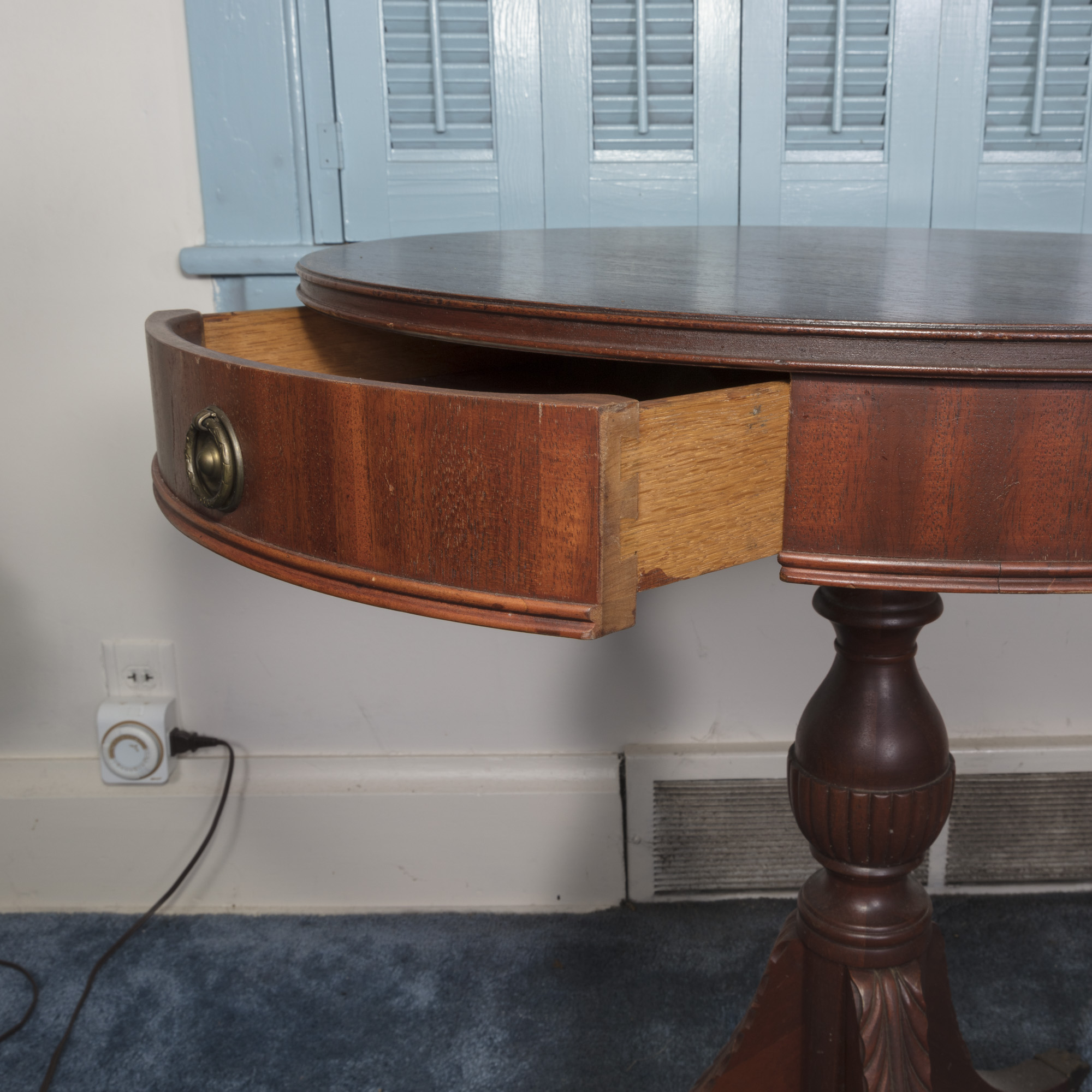 Vintage Duncan Phyfe Style Drum Table by Pennsylvania House EBTH