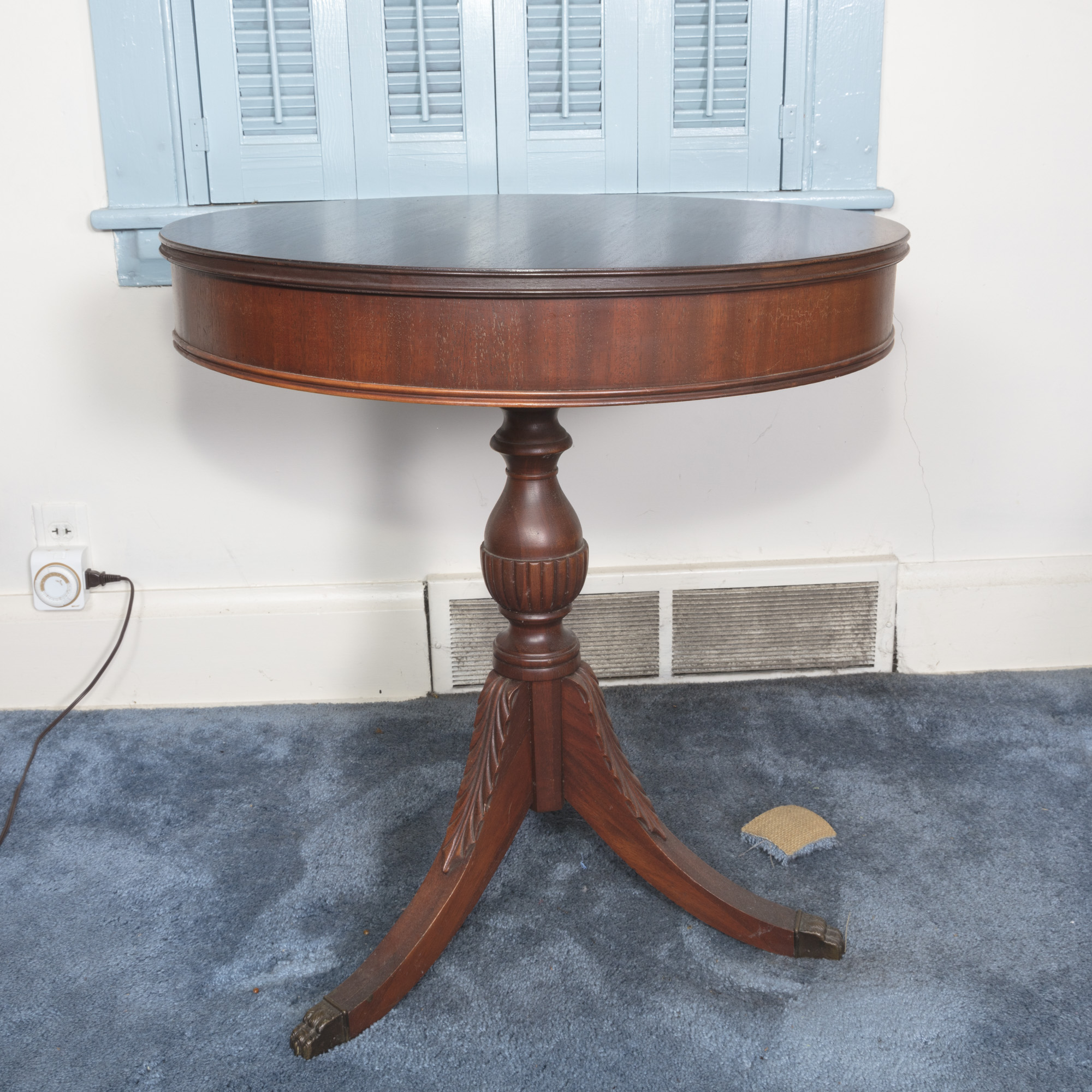 Vintage Duncan Phyfe Style Drum Table by Pennsylvania House EBTH