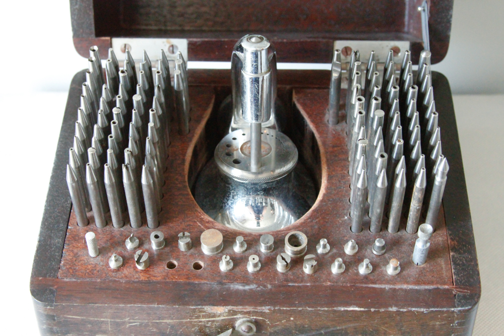 Leather Punch Kit and Hand Sprayer EBTH