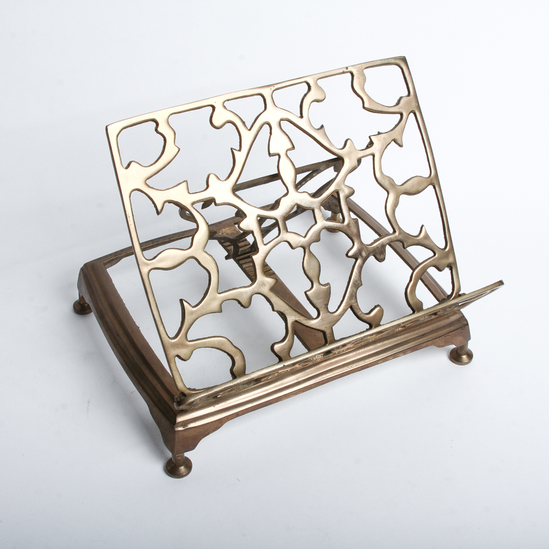 Metal Book Stand EBTH