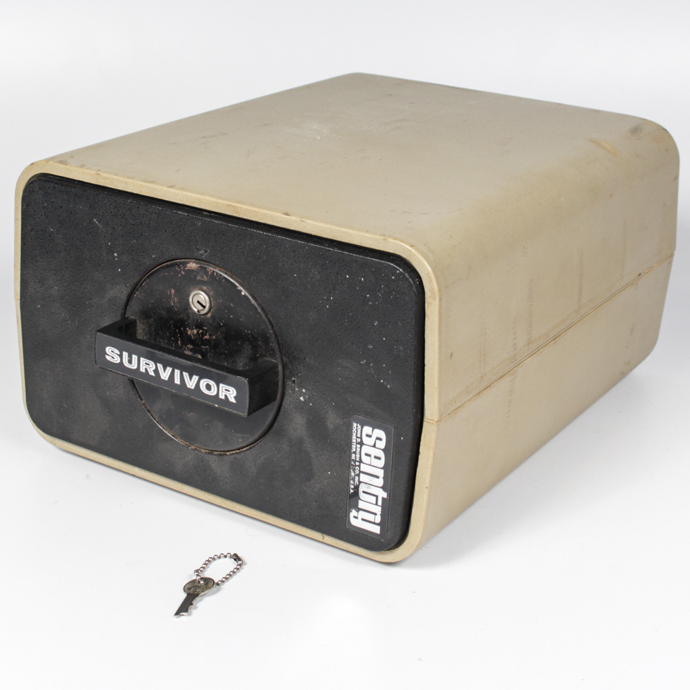 Vintage Sentry Survivor Safe EBTH