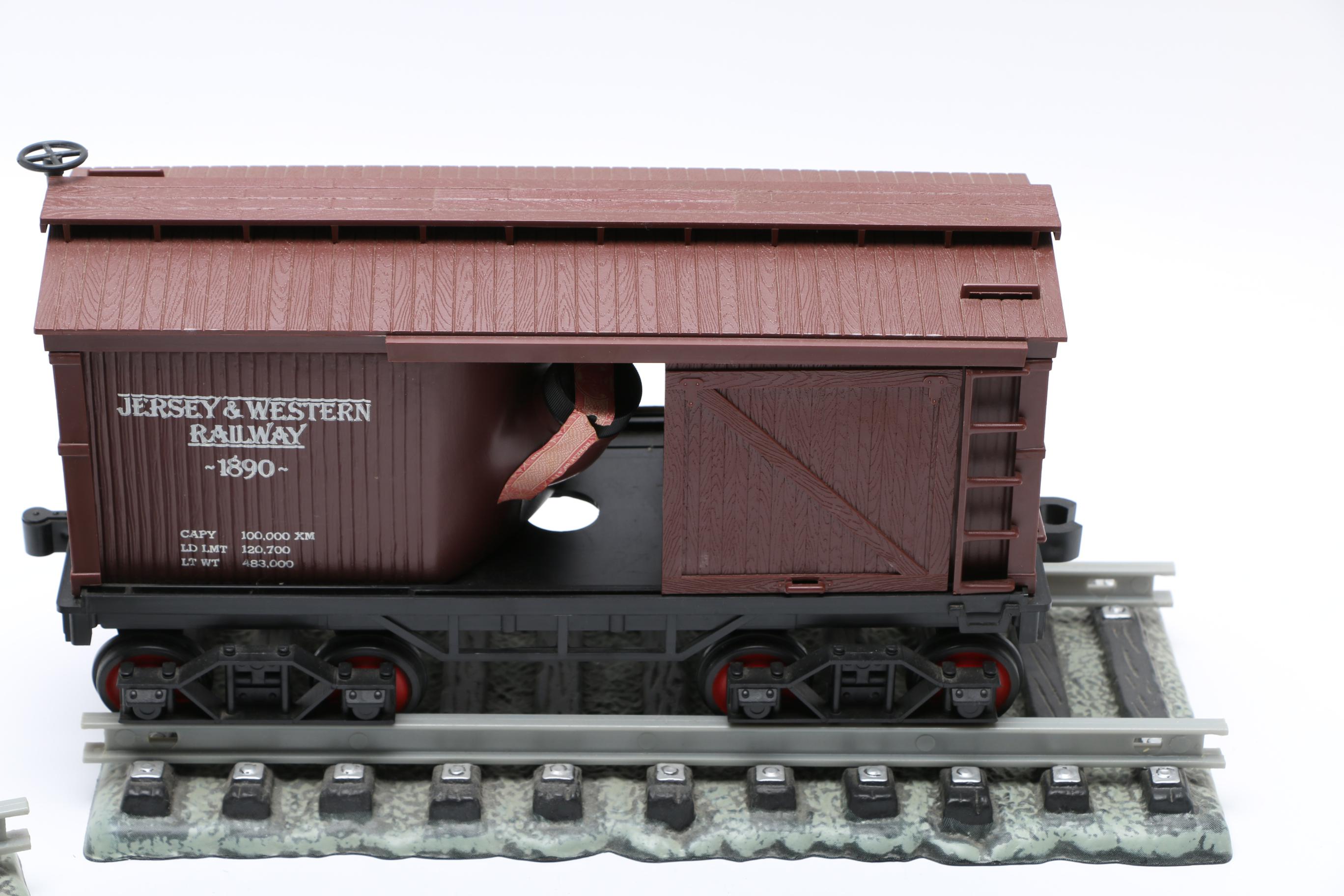 Jim Beam Model Train Cars Decanters and Tracks EBTH