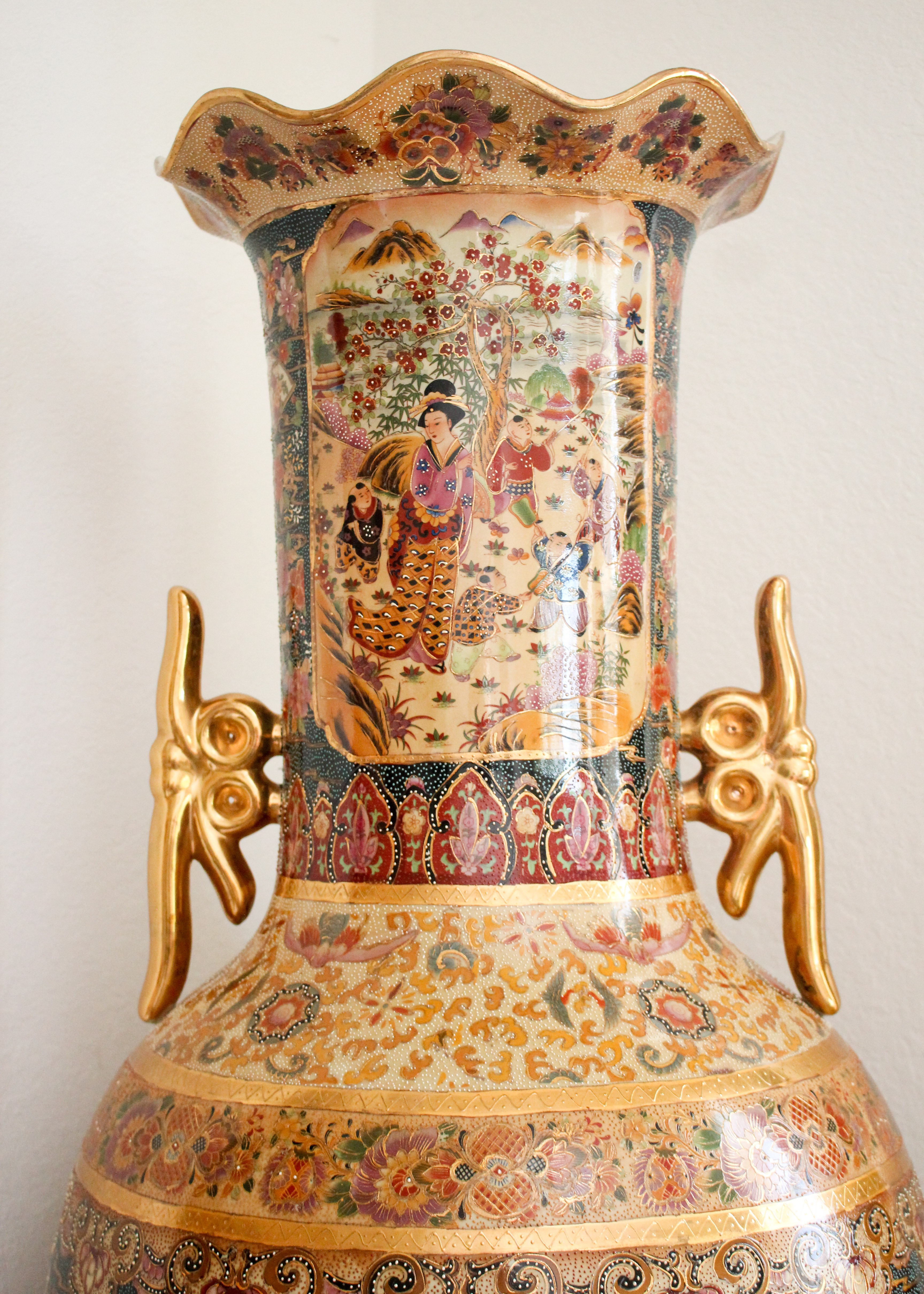 Chinese Satsuma Style Porcelain Floor Vase EBTH