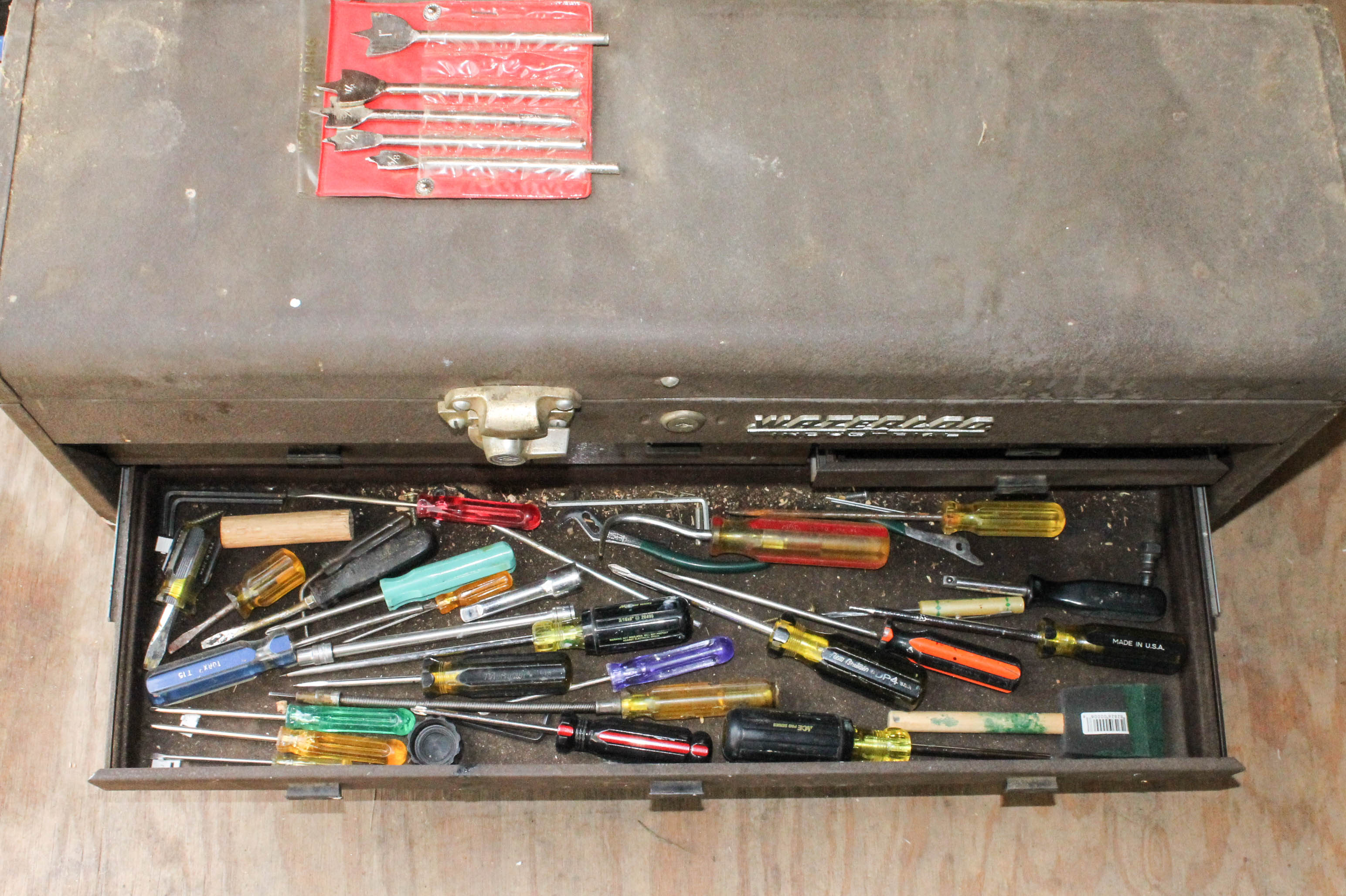 Vintage Waterloo Toolbox with Tools EBTH