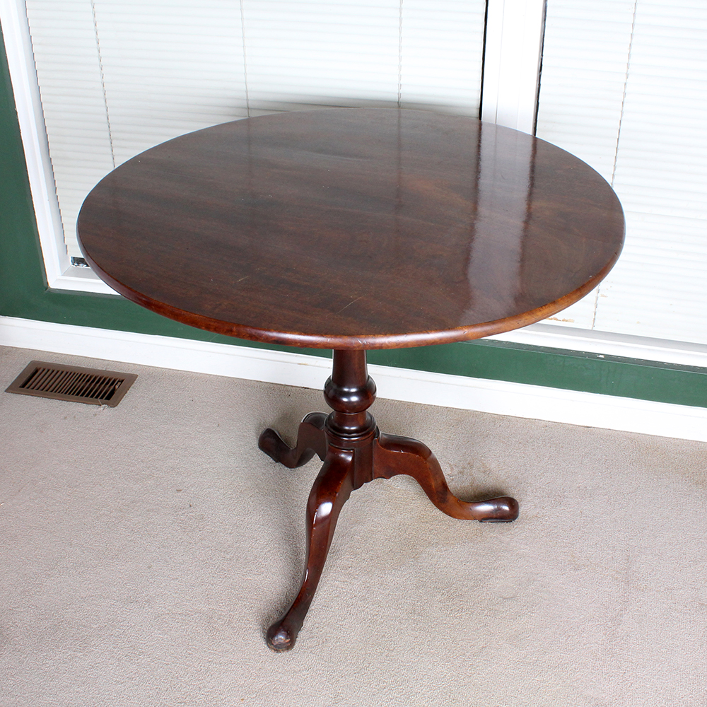 Antique Queen Anne Style Mahogany TiltTop Tea Table EBTH