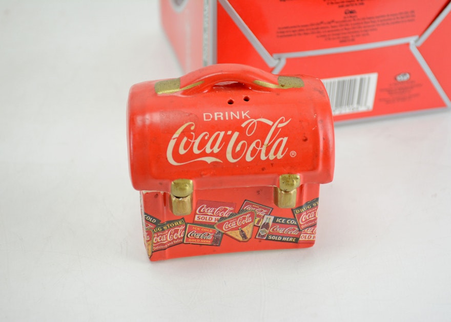 Vintage Coca Cola Collectibles EBTH vintage-coca-cola-collectibles-ebth