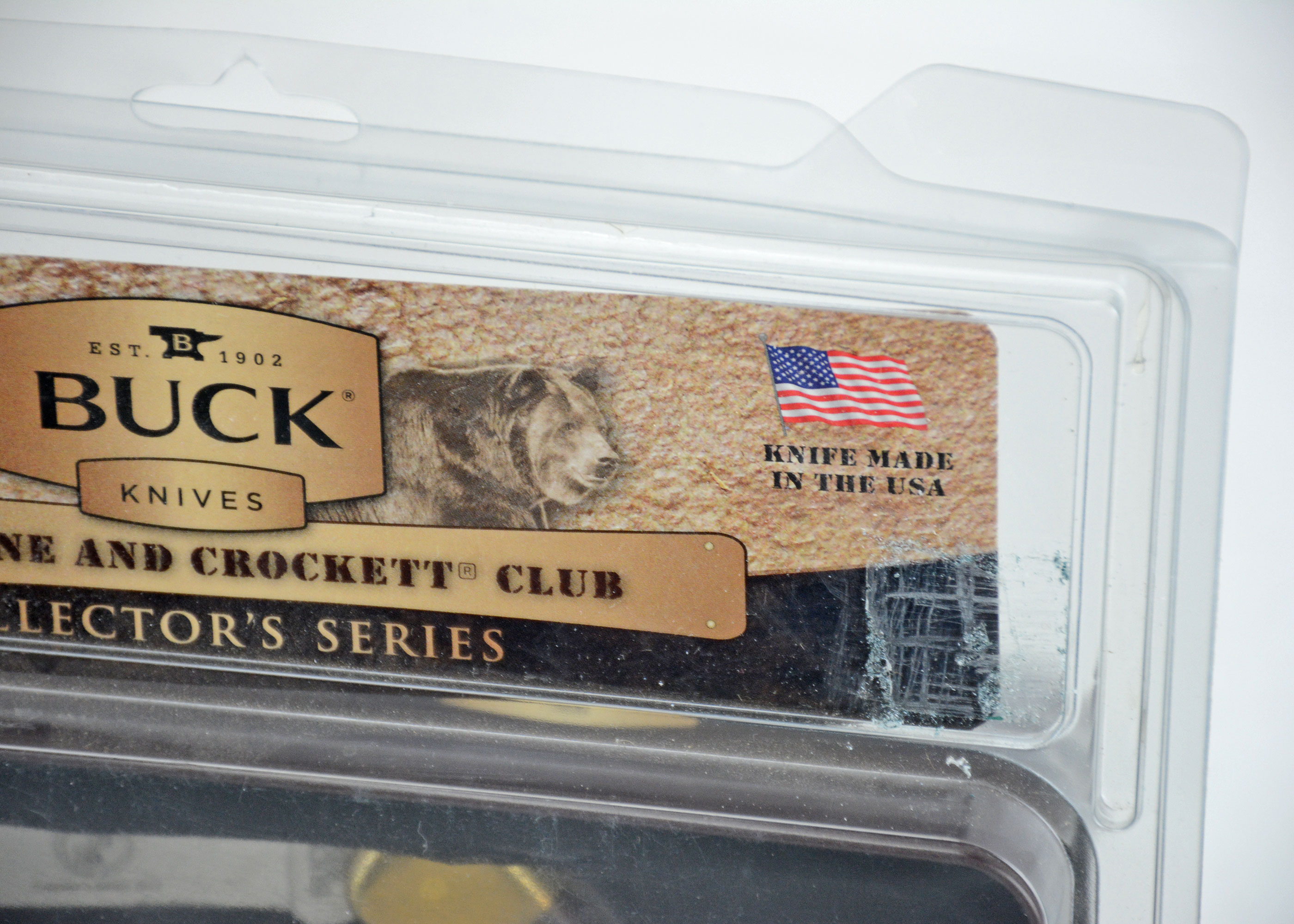 Buck Knife Collector's Series Boone and Crockett Club 110 Folding