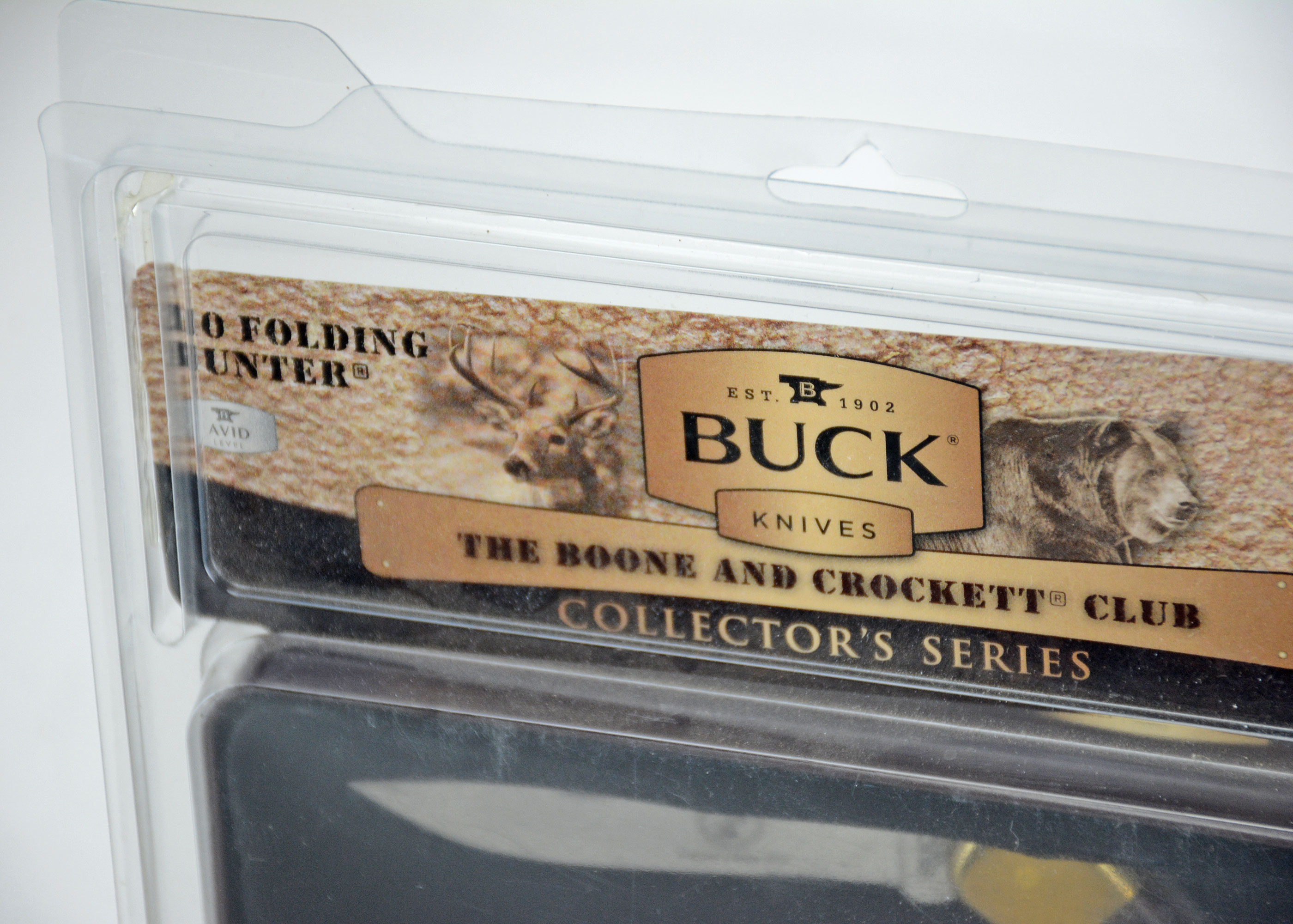 Buck Knife Collector's Series Boone and Crockett Club 110 Folding