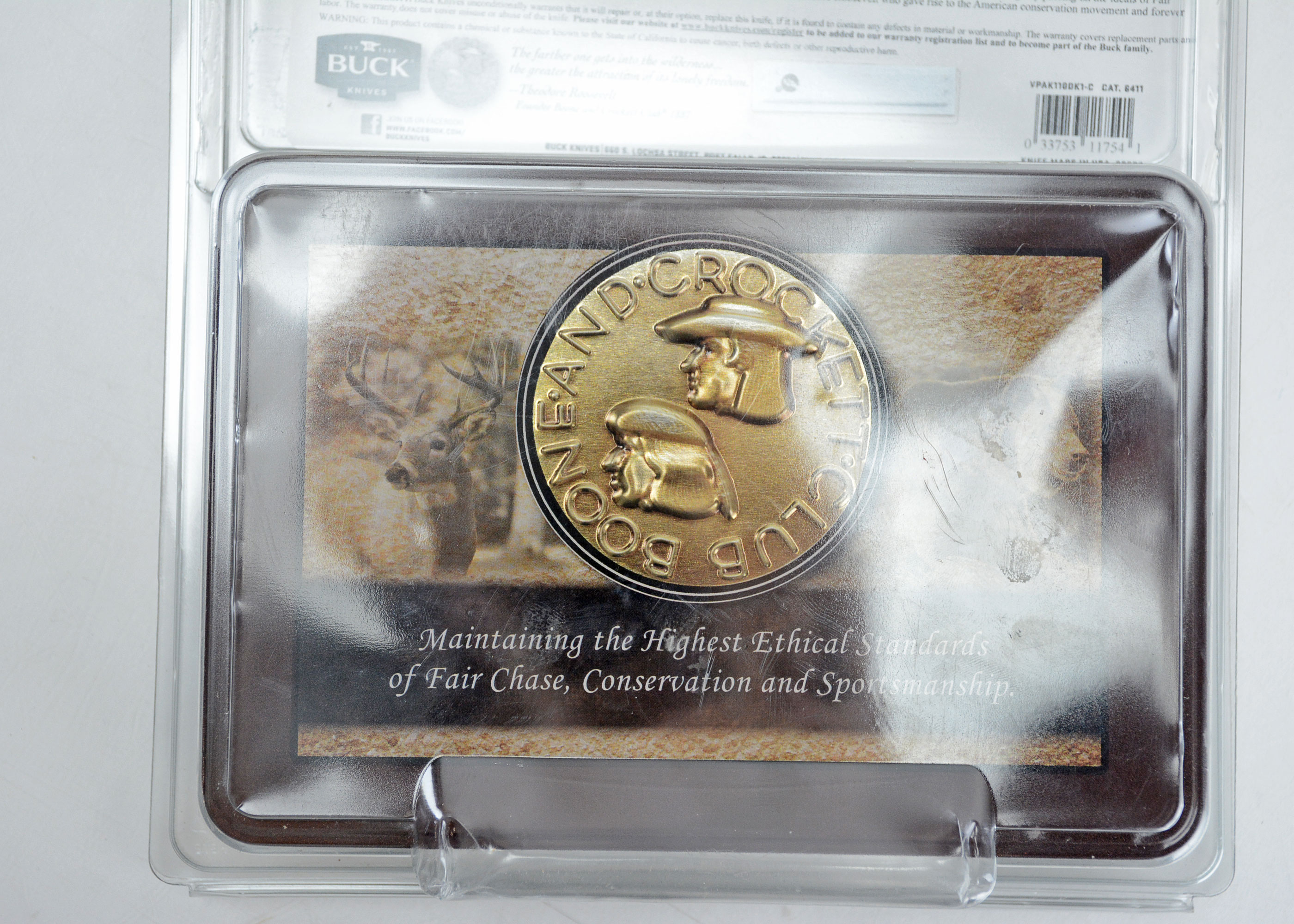 Buck Knife Collector's Series Boone and Crockett Club 110 Folding