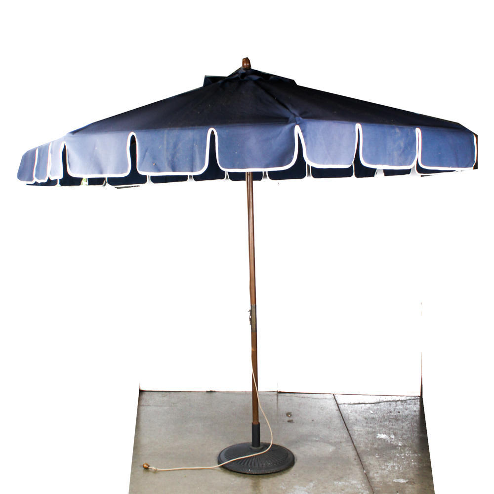 Pottery Barn Patio Umbrella EBTH