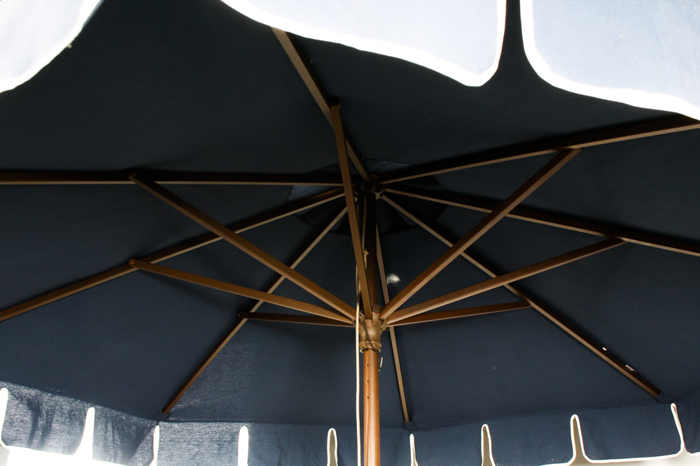 Pottery Barn Patio Umbrella EBTH