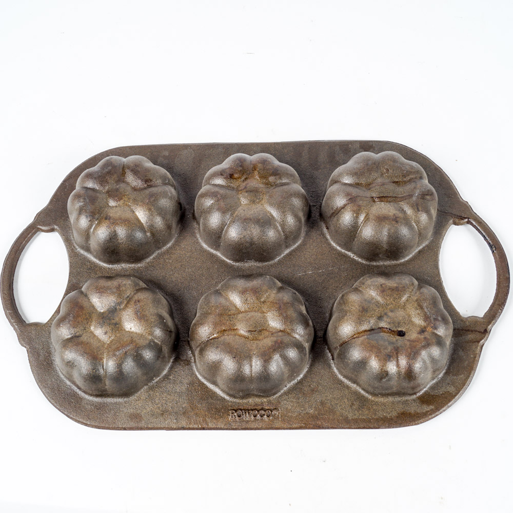 Group of Vintage Cast Iron Molds EBTH