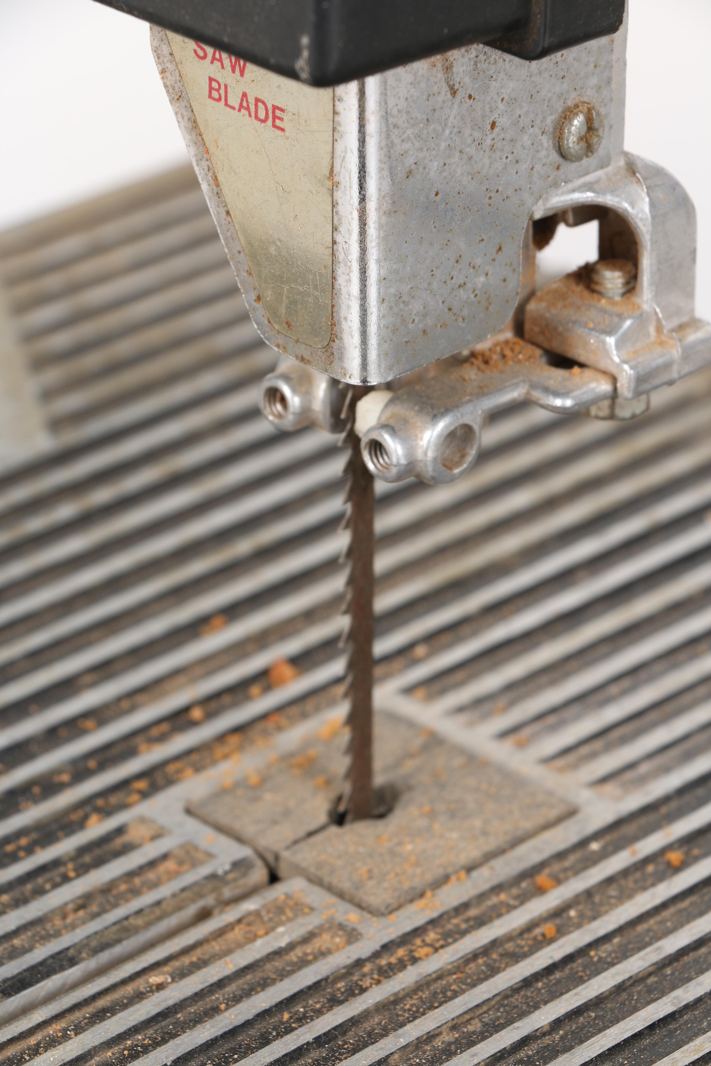 Duracraft Bench Bandsaw EBTH