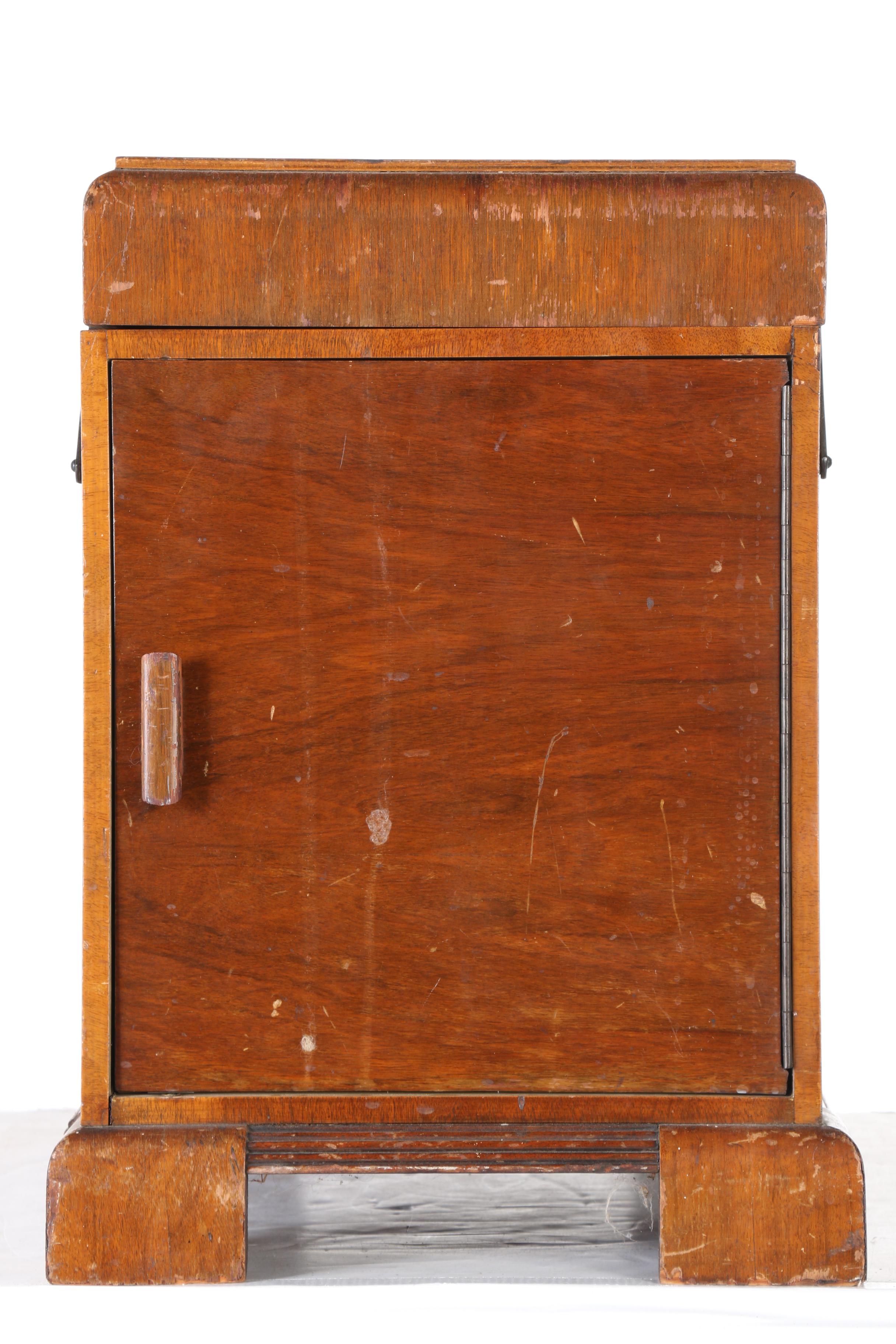 Vintage Sewing Box EBTH