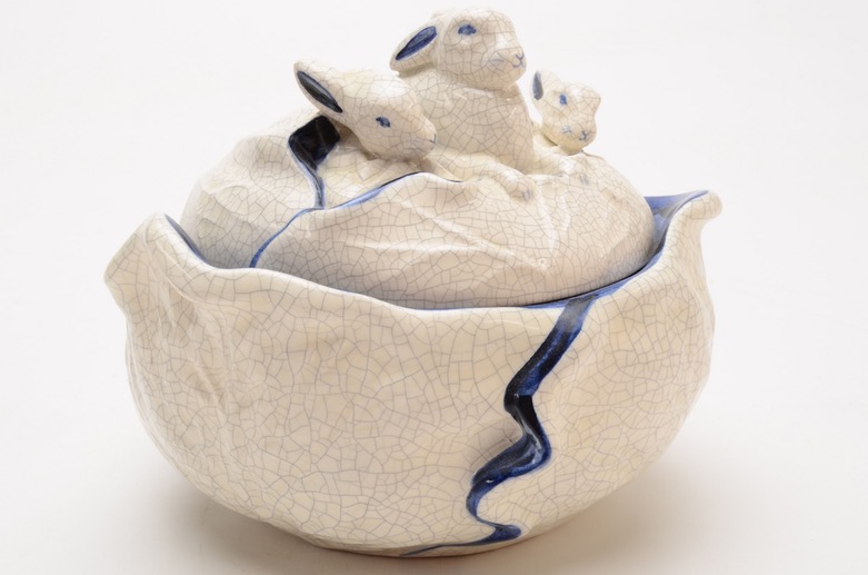 Authentic Dedham Pottery Reproductions Pieces | EBTH