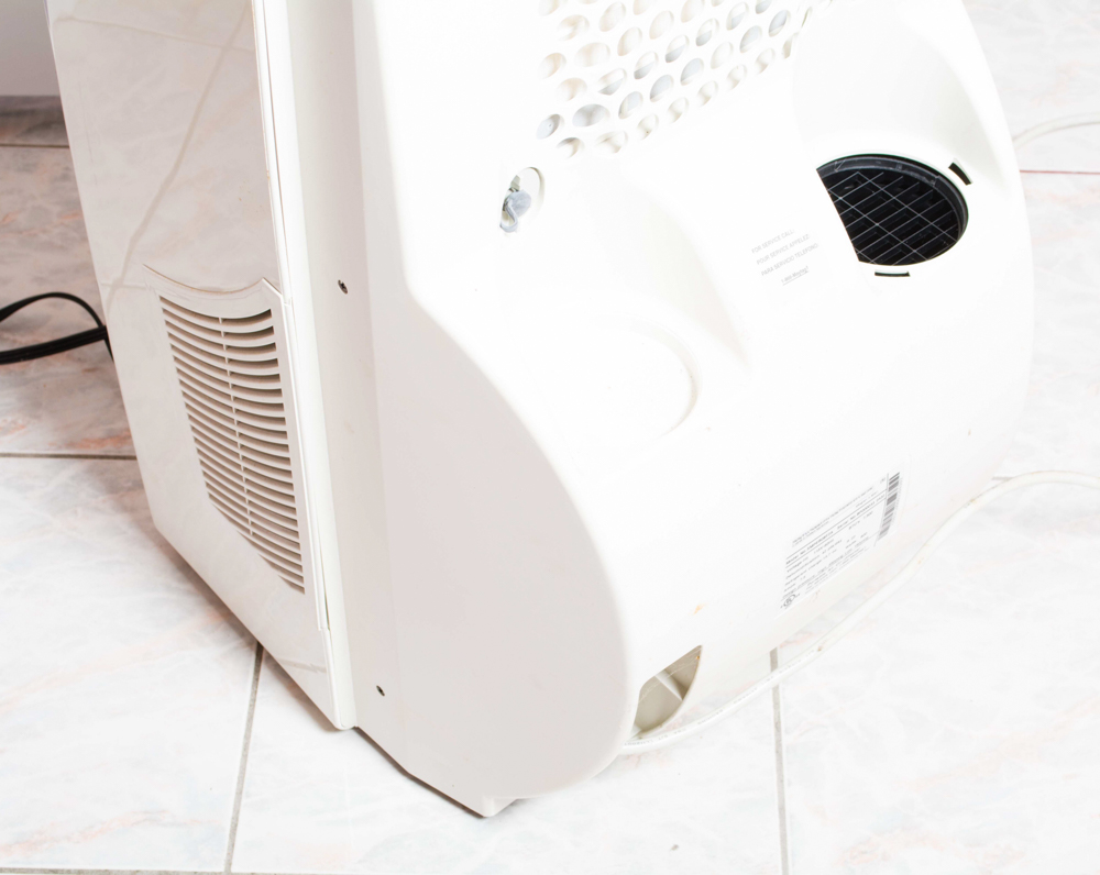 Maytag Portable Room Air Conditioner and Amcor Heater EBTH